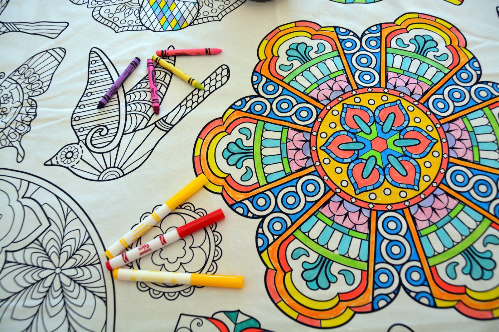 The Coloring Table - Mandala Design - Rectangle Tablecloth - Fabric Coloring Tablecloth - Colorable Designs - Washable And Reusa