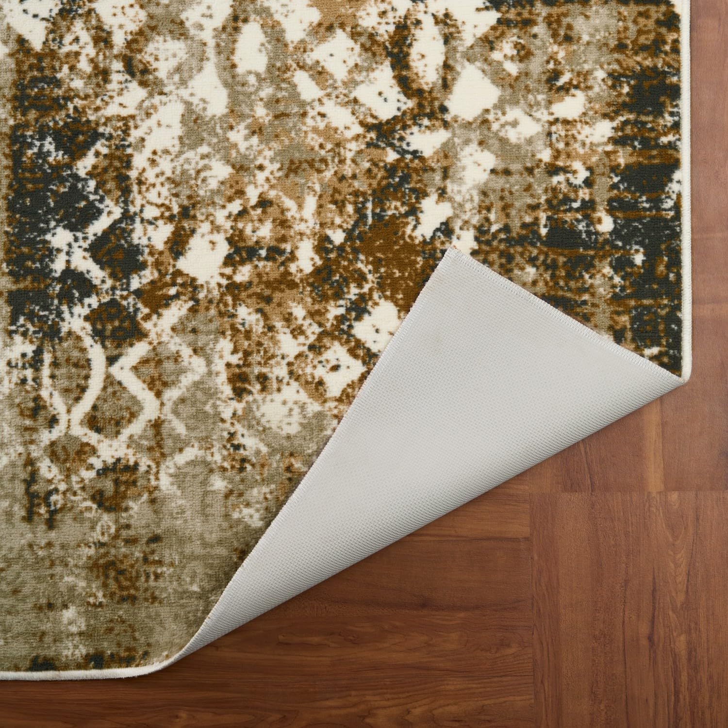 Welspun Wonder-Full Polyster Carpet-Brown