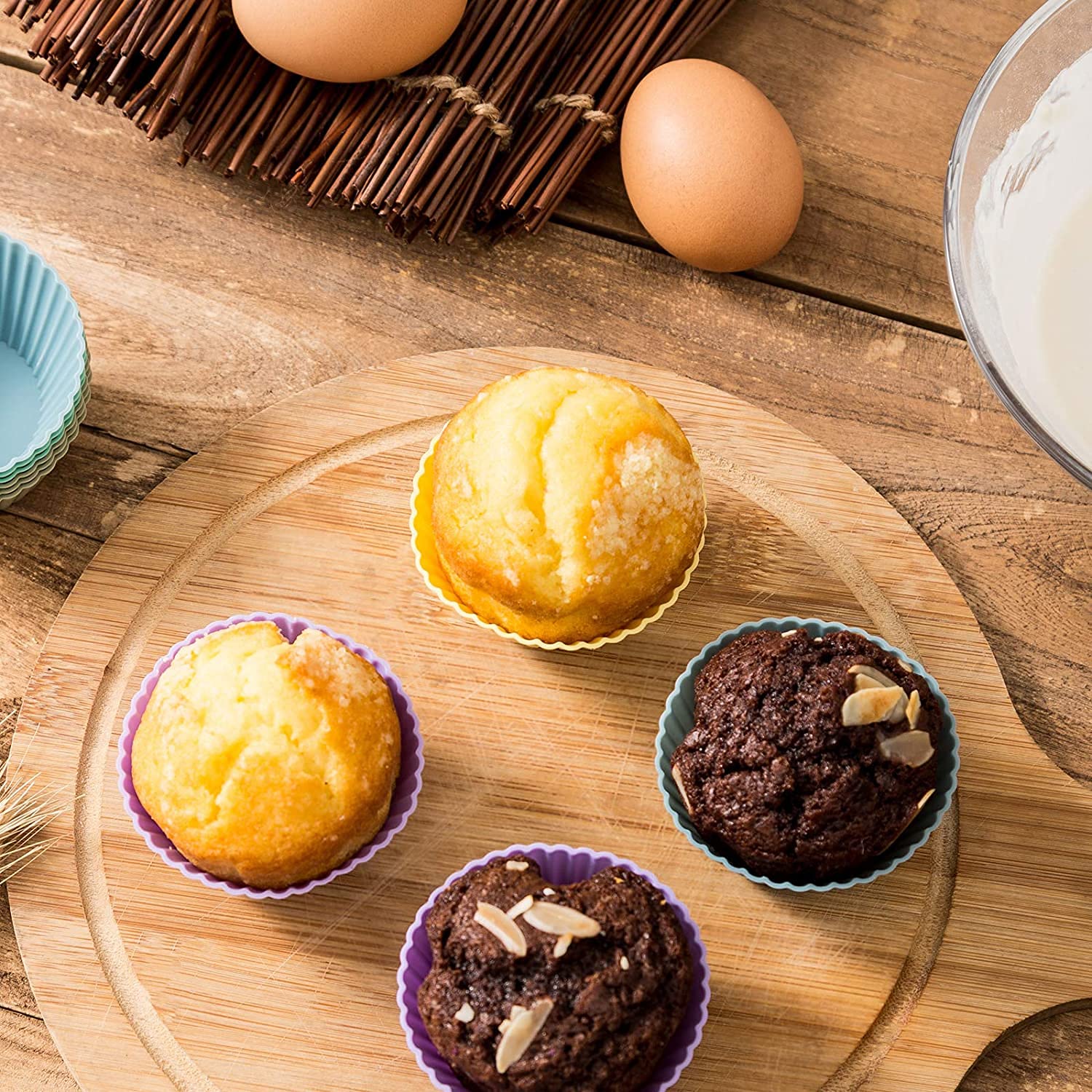 Cupcake Liners - Reusable Silicone Cupcake Baking Cups - Non-Stick Baking Muffins Mold - Use As Lunch Box Dividers - Set Of 12 K