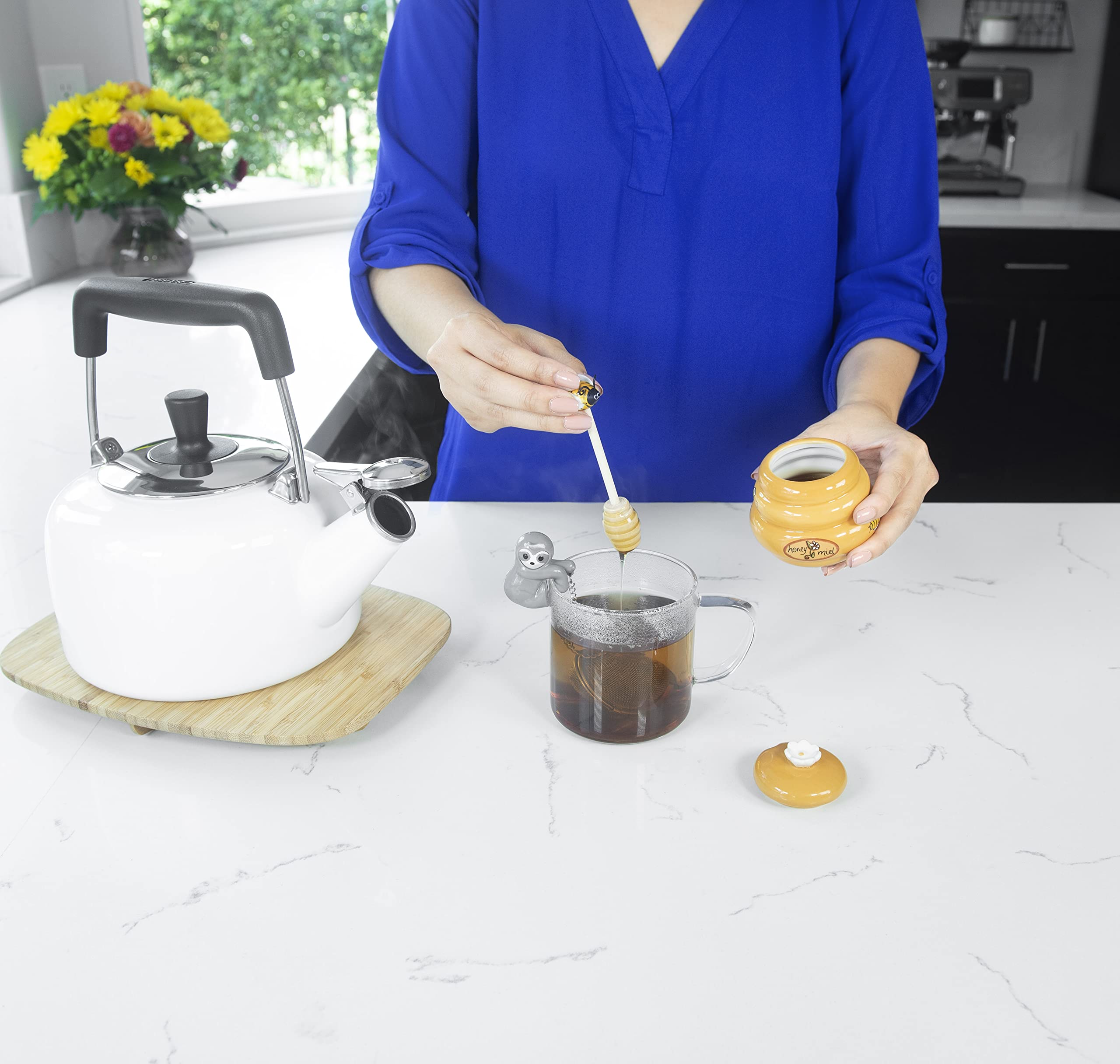 Joie Ceramic Beehive Honey Pot And Wooden Dipper, Mini