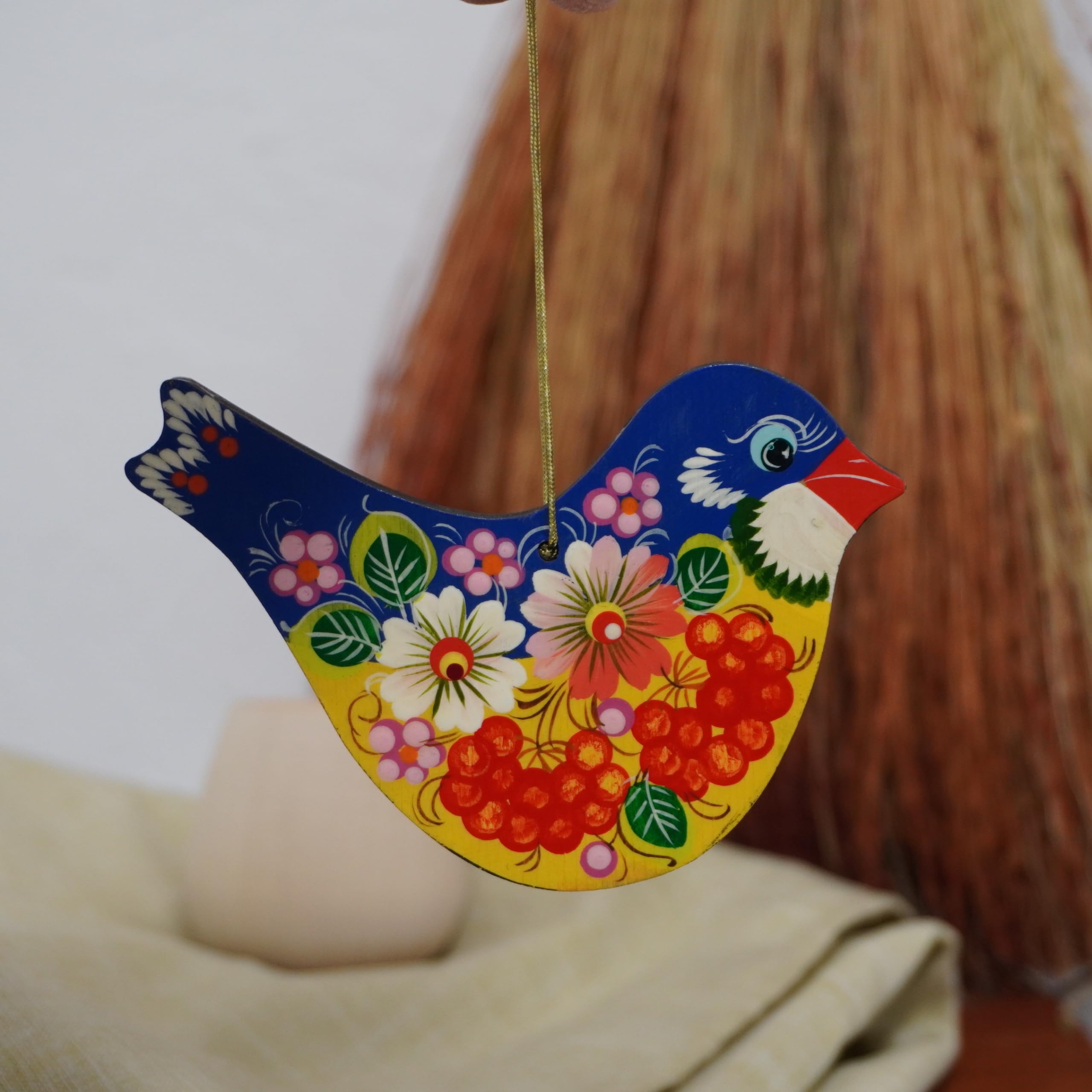 Bird Ornament 4,3 x 3,3 x 0,2 inch. Wooden Beautiful with Flowers Hand-Painted on Both Sides Christmas Tree and Easter Birds Dec