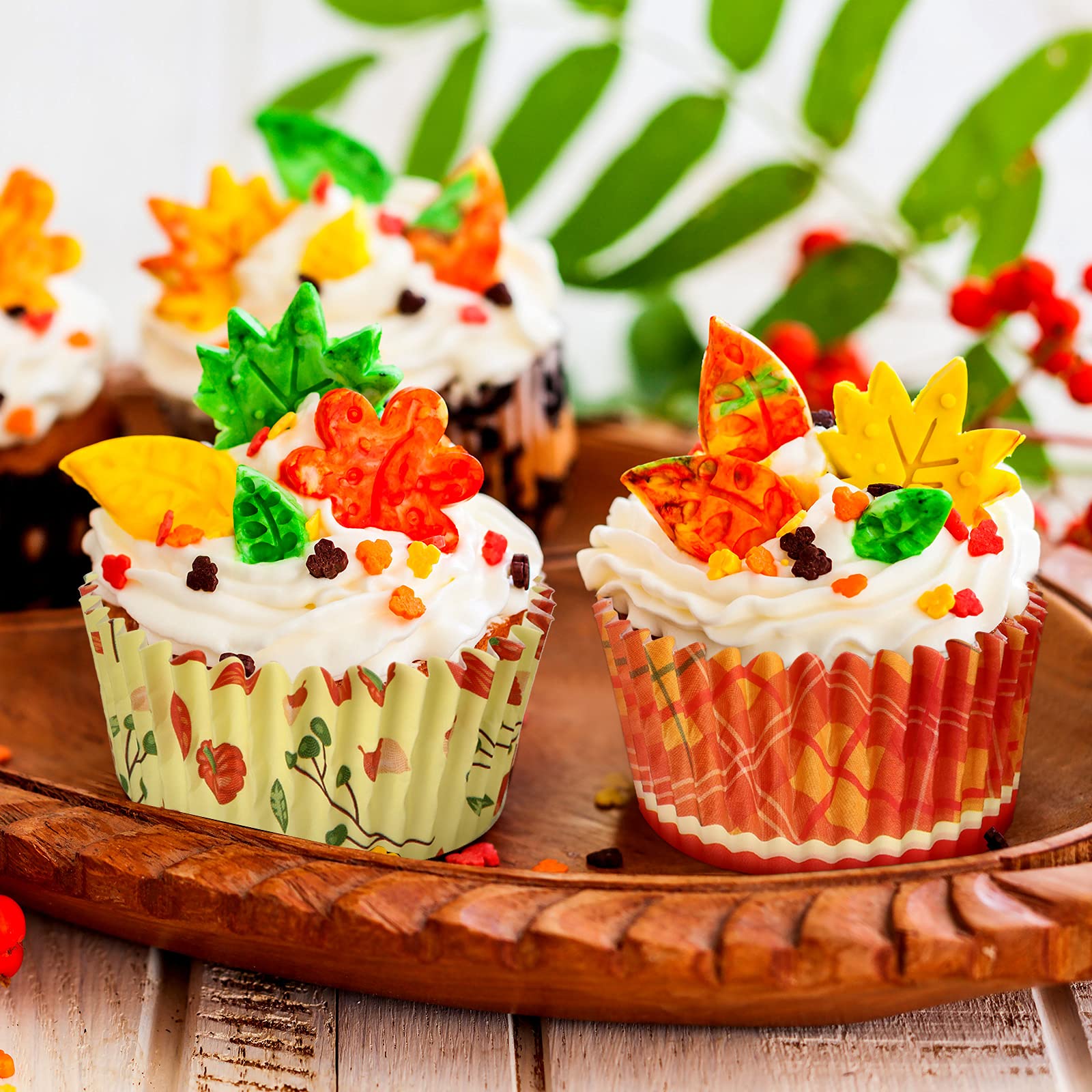 Zonon 600 Pcs Thanksgiving Cupcake Liners Pumpkin Turkey Maple Leaf Cupcake Paper Mini Baking Cups Fall Thanksgiving Muffin Line