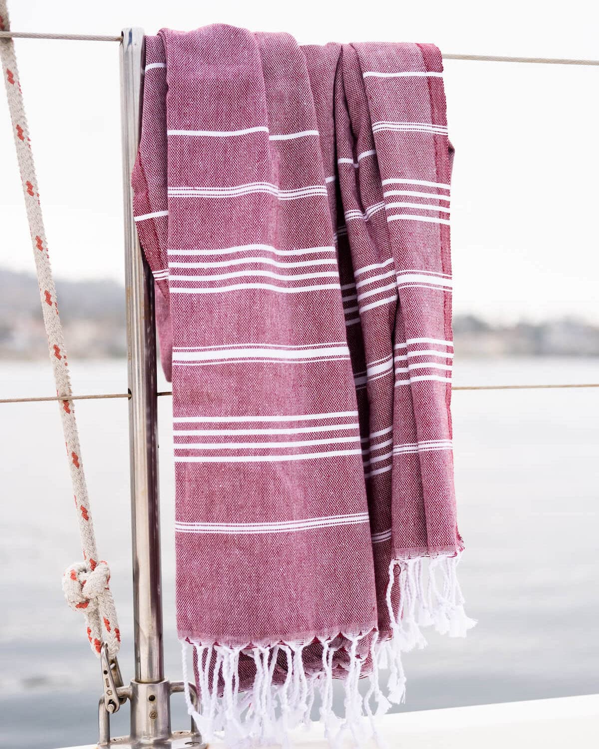Teema Large Turkish Beach Towel - 100% Turkish Cotton - Sand Free - Fast Drying - Versatile And Multi-Use - The Simple (Maroon)