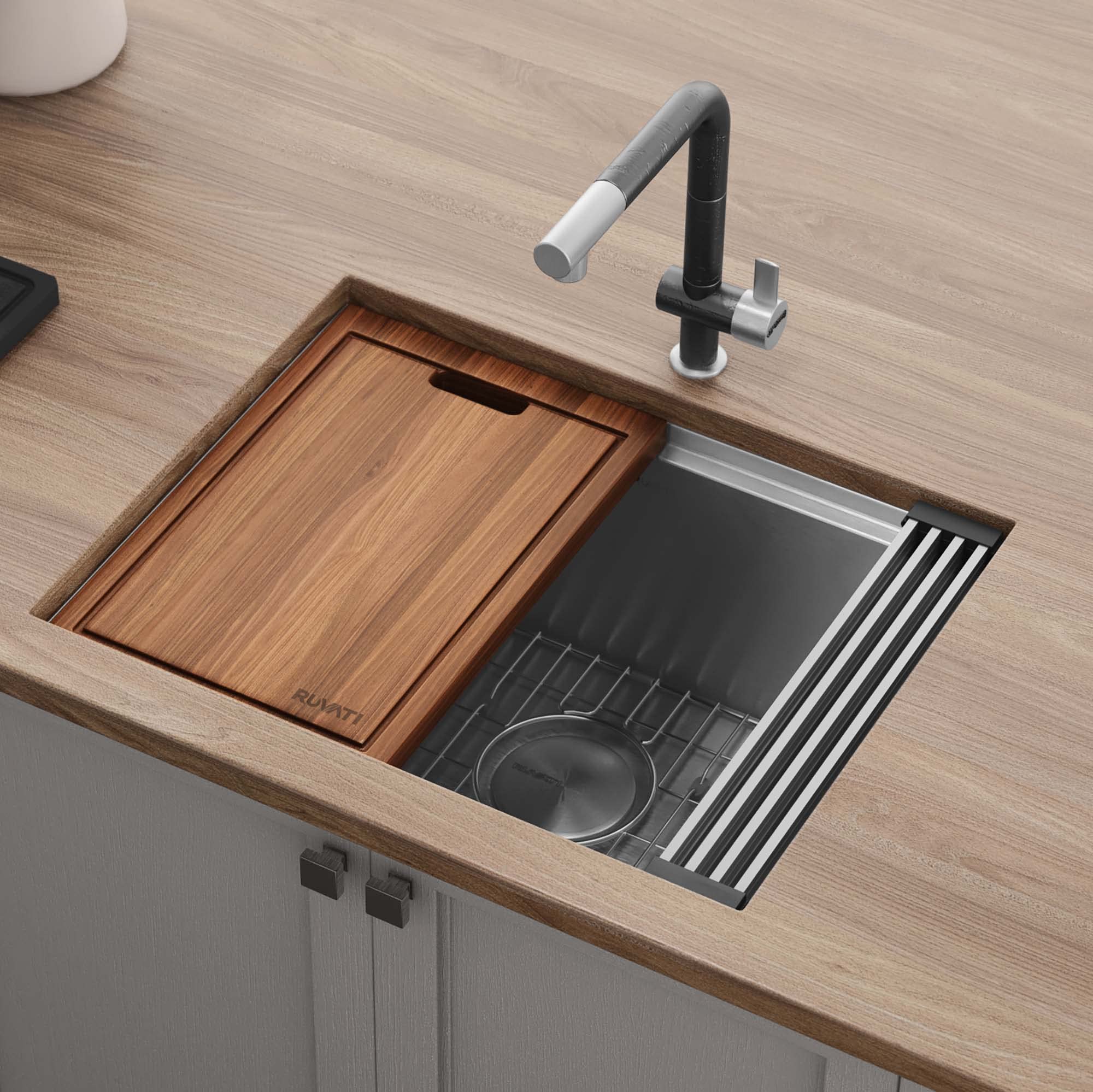 Ruvati 24-Inch Workstation Rounded Corners Undermount Ledge Kitchen Sink With Accessories - Rvh8324