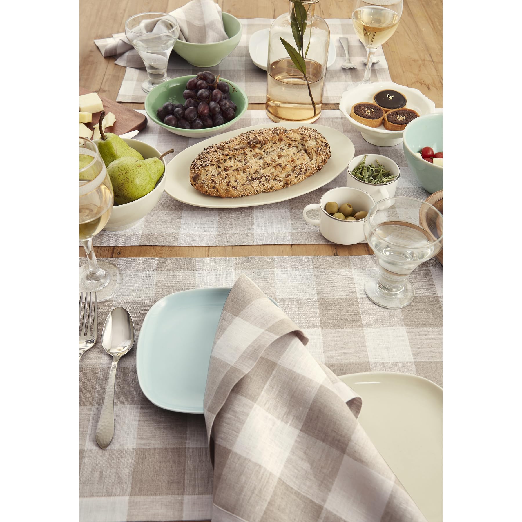Solino Home Buffalo Check Linen Napkins Set Of 4 - 100% Pure Linen Natural And White Plaid Napkins 20 X 20 Inch - Machine Washab