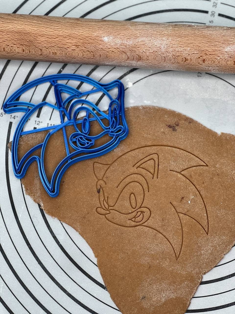 Sonic Head Cookie Cutter & Mold 4.75    Inches Produced By 3D Kitchen Art