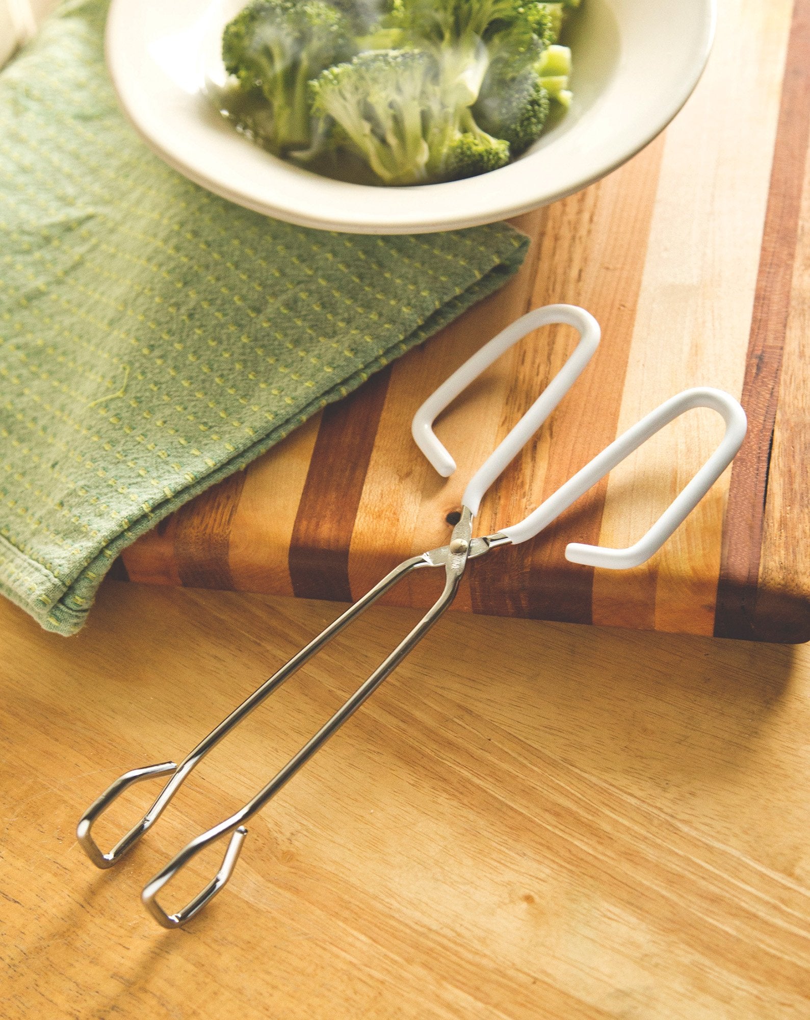 Fox Run Tongs With Straight Ends, 1.25 X 3.75 X 10 Inches, Metallic