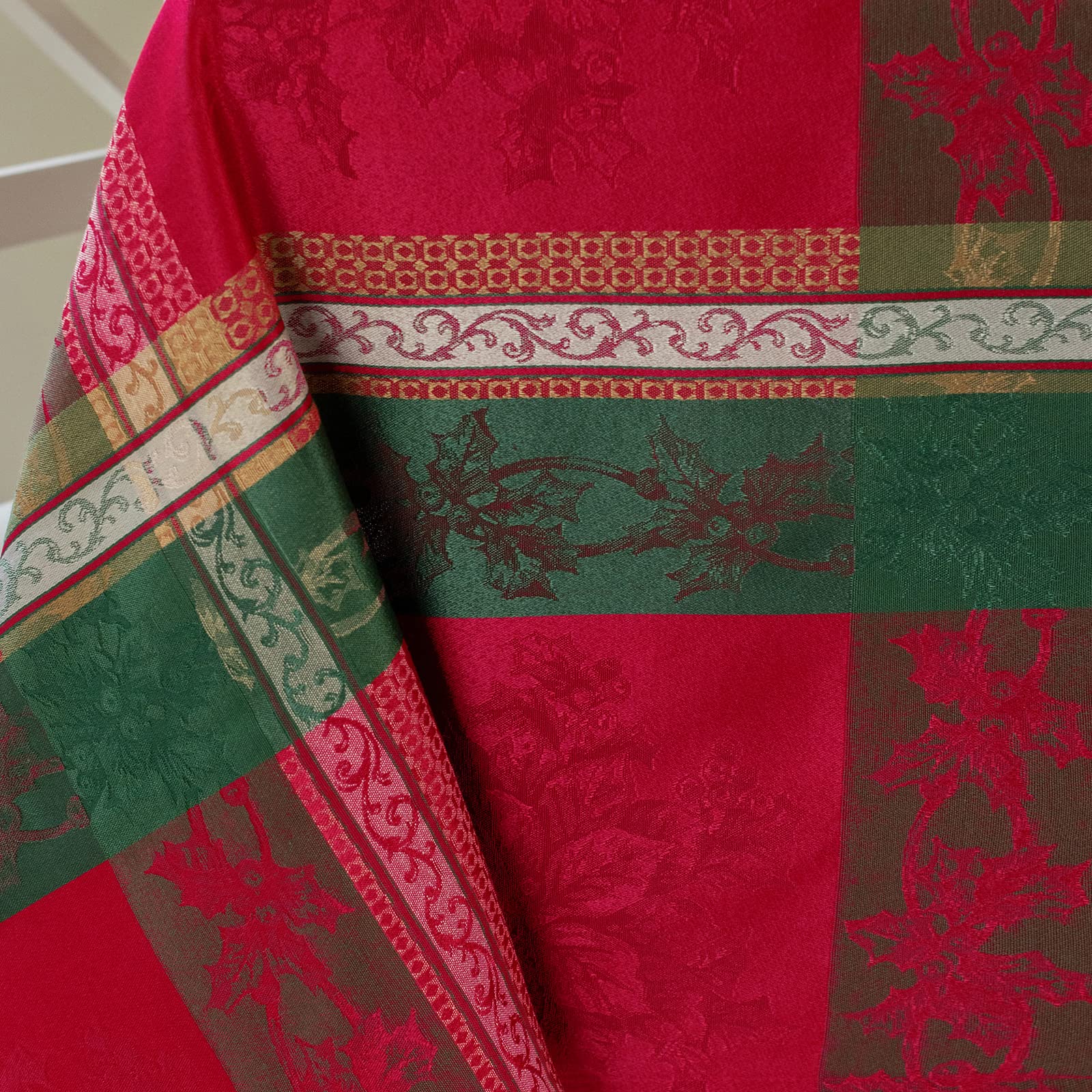 Benson Mills Holiday Legacy Tablecloth, 60"x104" Rectangular, 55% Cotton/45% Polyester, Winter & Christmas Design