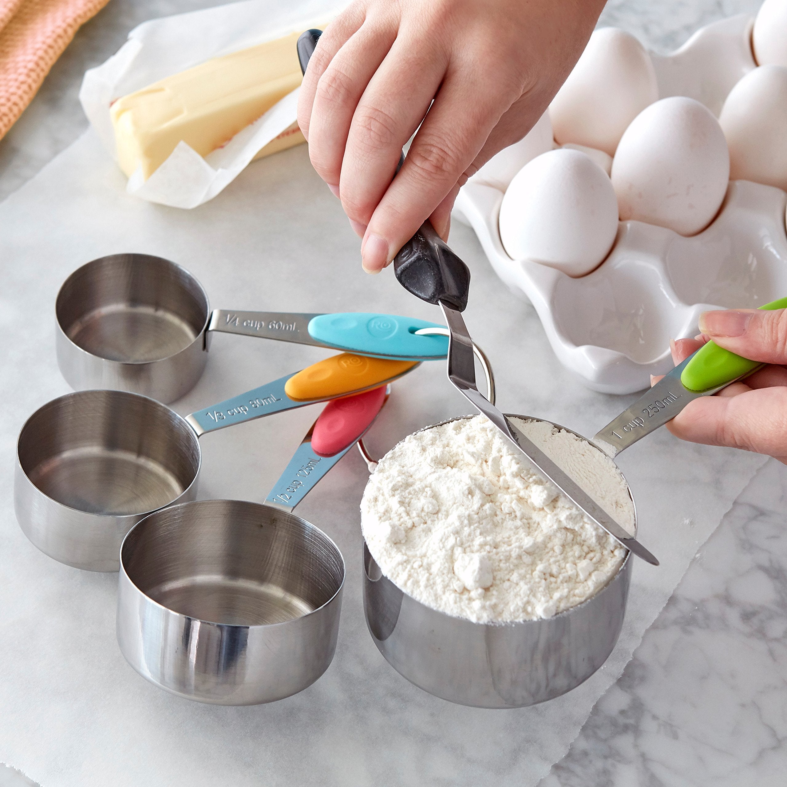 Wilton N/S Rosanna Pansino Measuring Cups, Assorted