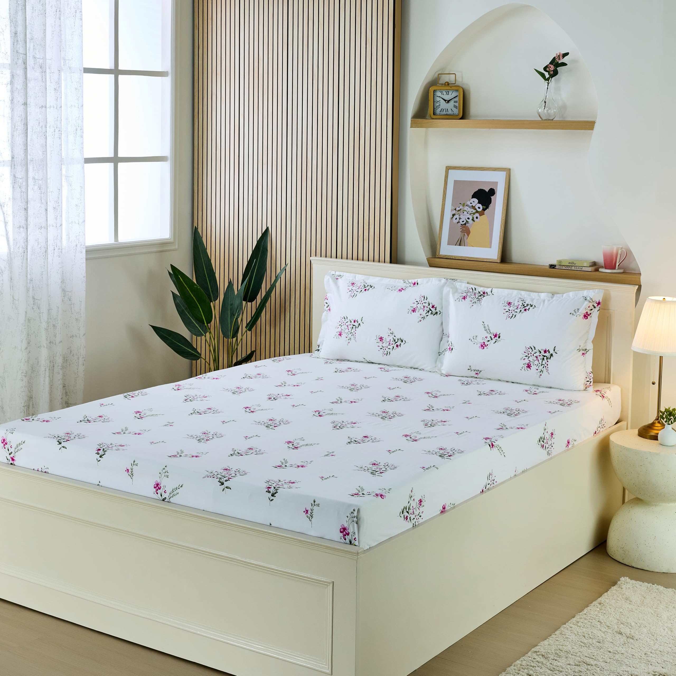 Amazon Brand - Solimo Queen Size Flat 100% Cotton Bedsheet With 2 Pillow Cases | 200 Tc | 90 X 100 Inches | Floral Design (Pink)