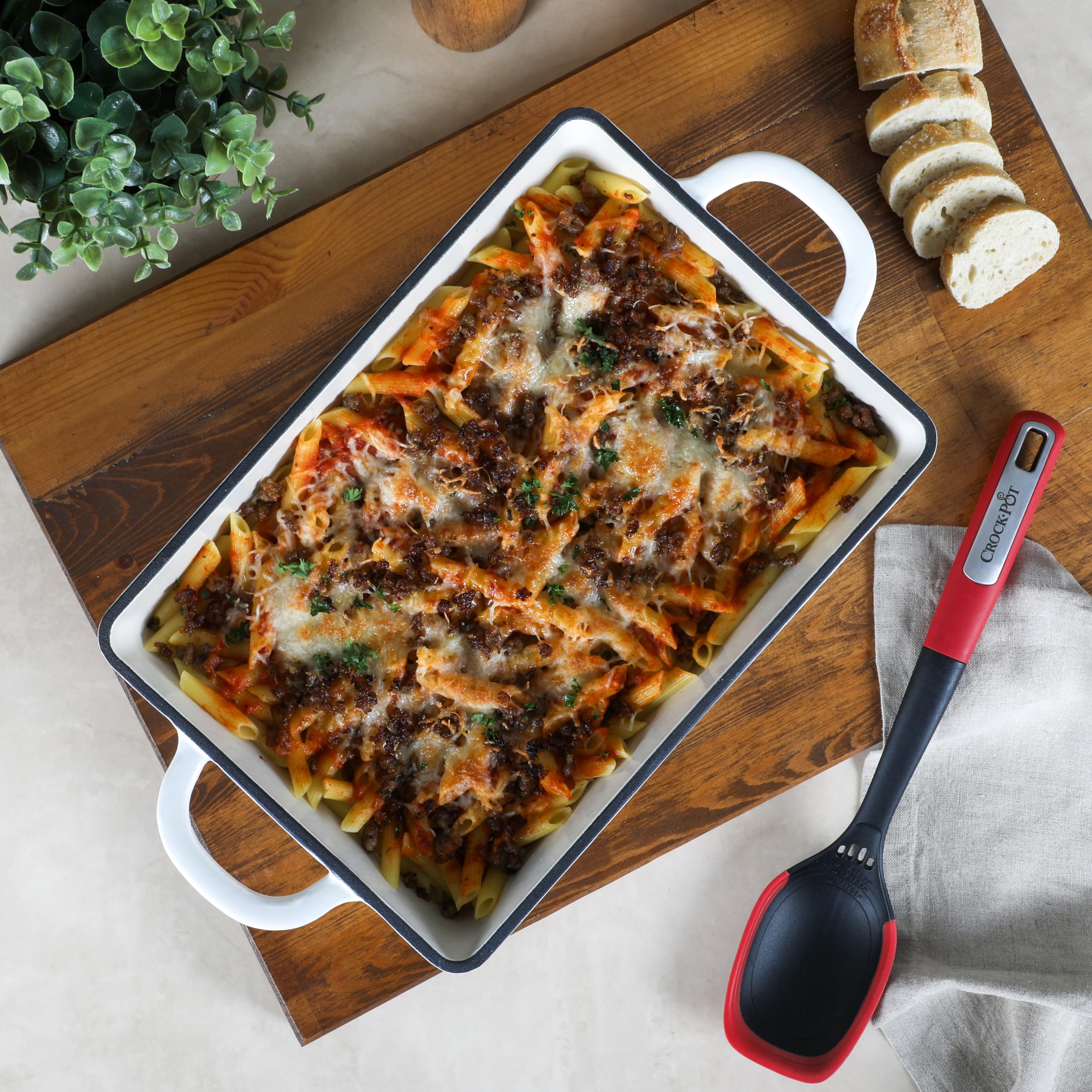 Crock-Pot Artisan 13'' Enameled Cast Iron Lasagna Pan, Matte Linen White