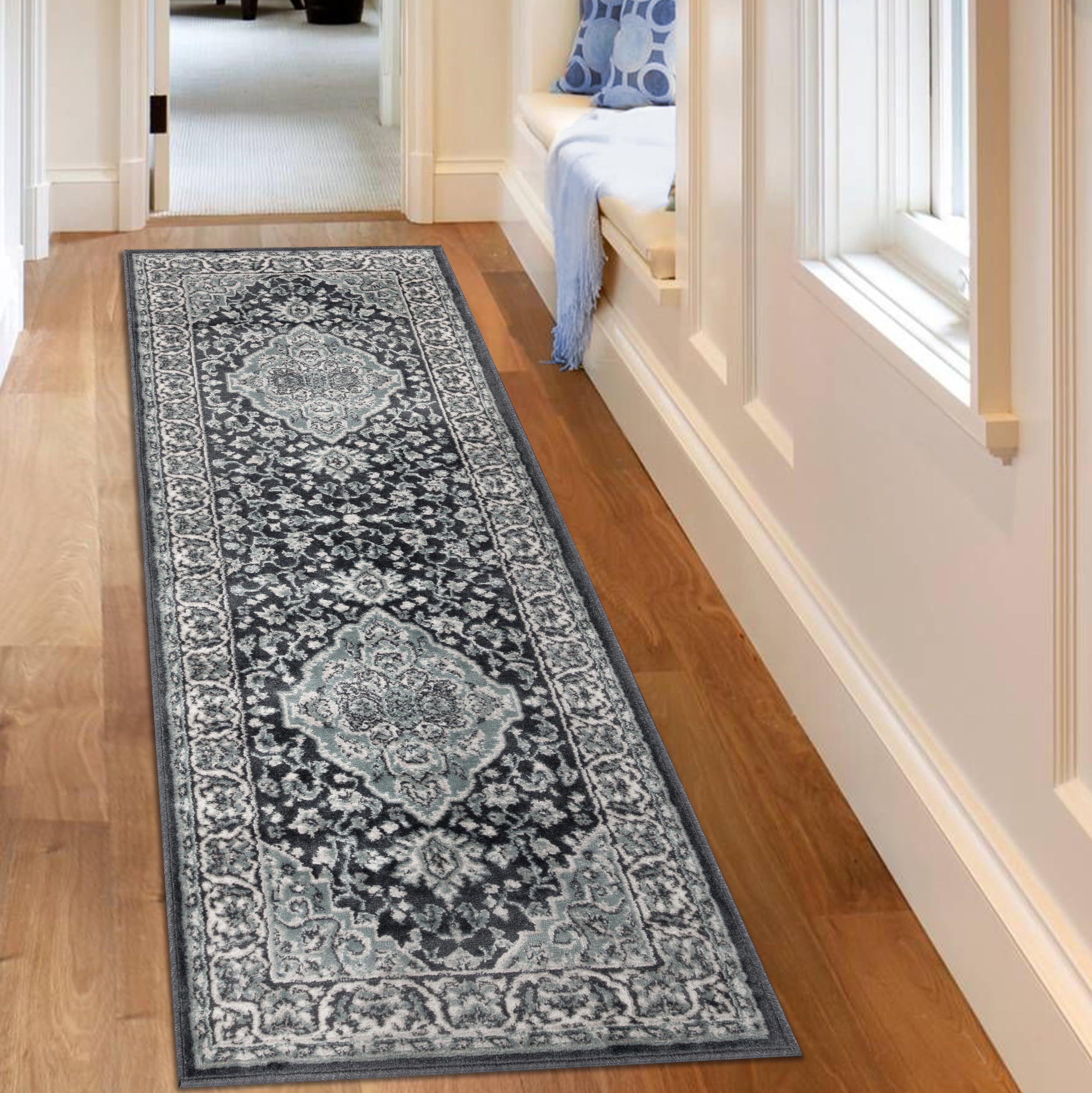 SUPERIOR Indoor Runner Rug, Plush Carpet Cover, Traditional Oriental Medallion, Perfect for Hallway, Entryway, Living, Dining, B