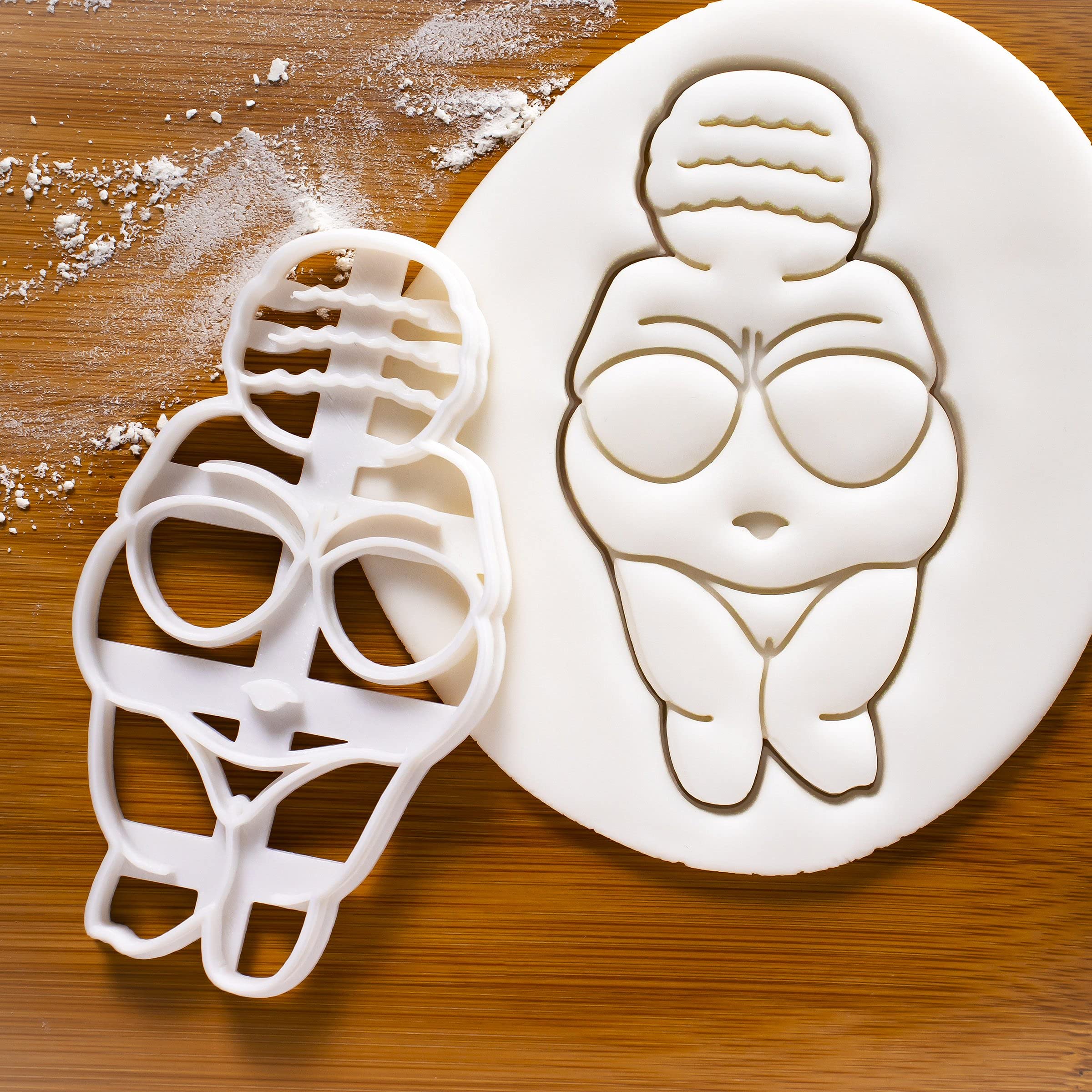 Venus Of Willendorf Cookie Cutter, 1 Piece - Bakerlogy