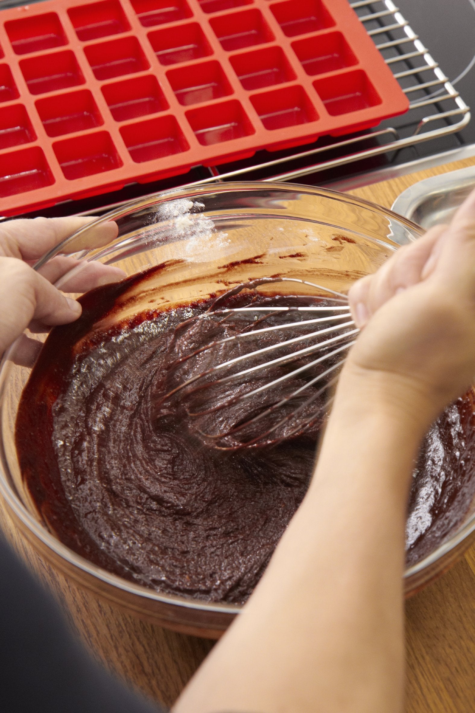 Lekue 24 Cavity Mini Brownie Mold Pan, Model # , Red