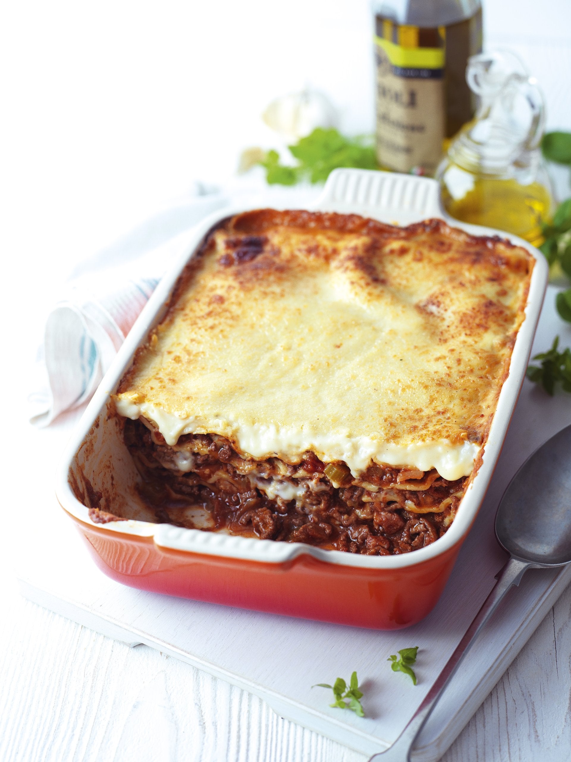 Le Creuset Stoneware Heritage Rectangular Dish, 4 Qt. (12'' X 9''), Cerise