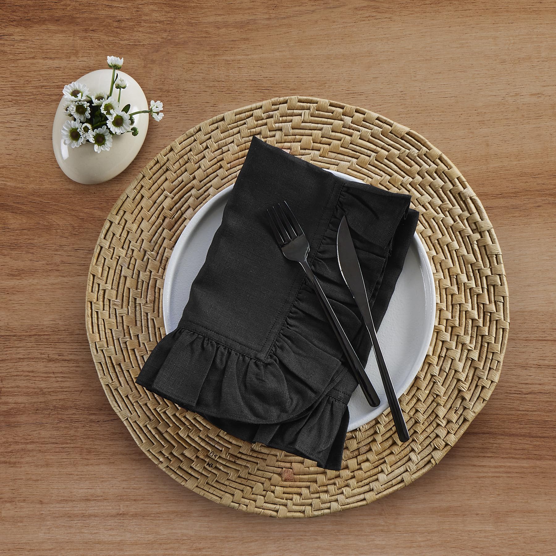 Solino Home Linen Ruffle Dinner Napkins 20 X 20 Inch - 100% Pure Linen Black Cloth Napkins Set Of 4 - Gabrielle Ruffle, Handcraf