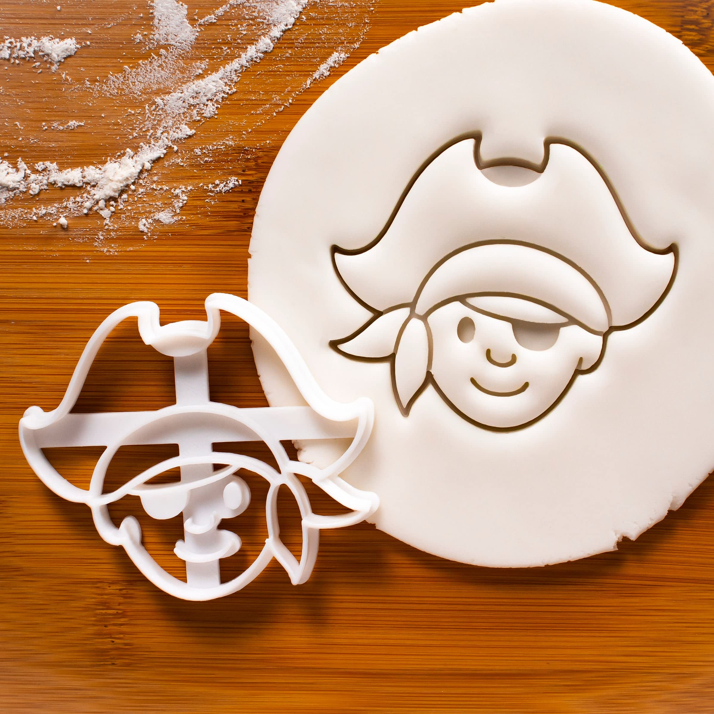 Set Of 3 Pirate Theme Cookie Cutters (Designs: Pirate Flag, Pirate Boy And Parrot), 3 Pieces - Bakerlogy