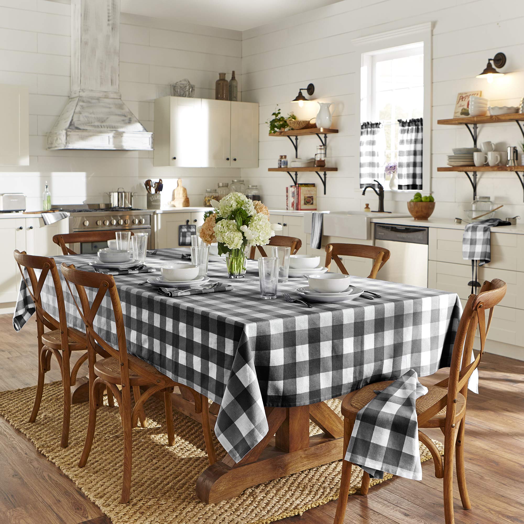 Elrene Home Fashions Farmhouse Living Buffalo-Check Tablecloth  52'' x 70''  Black/White