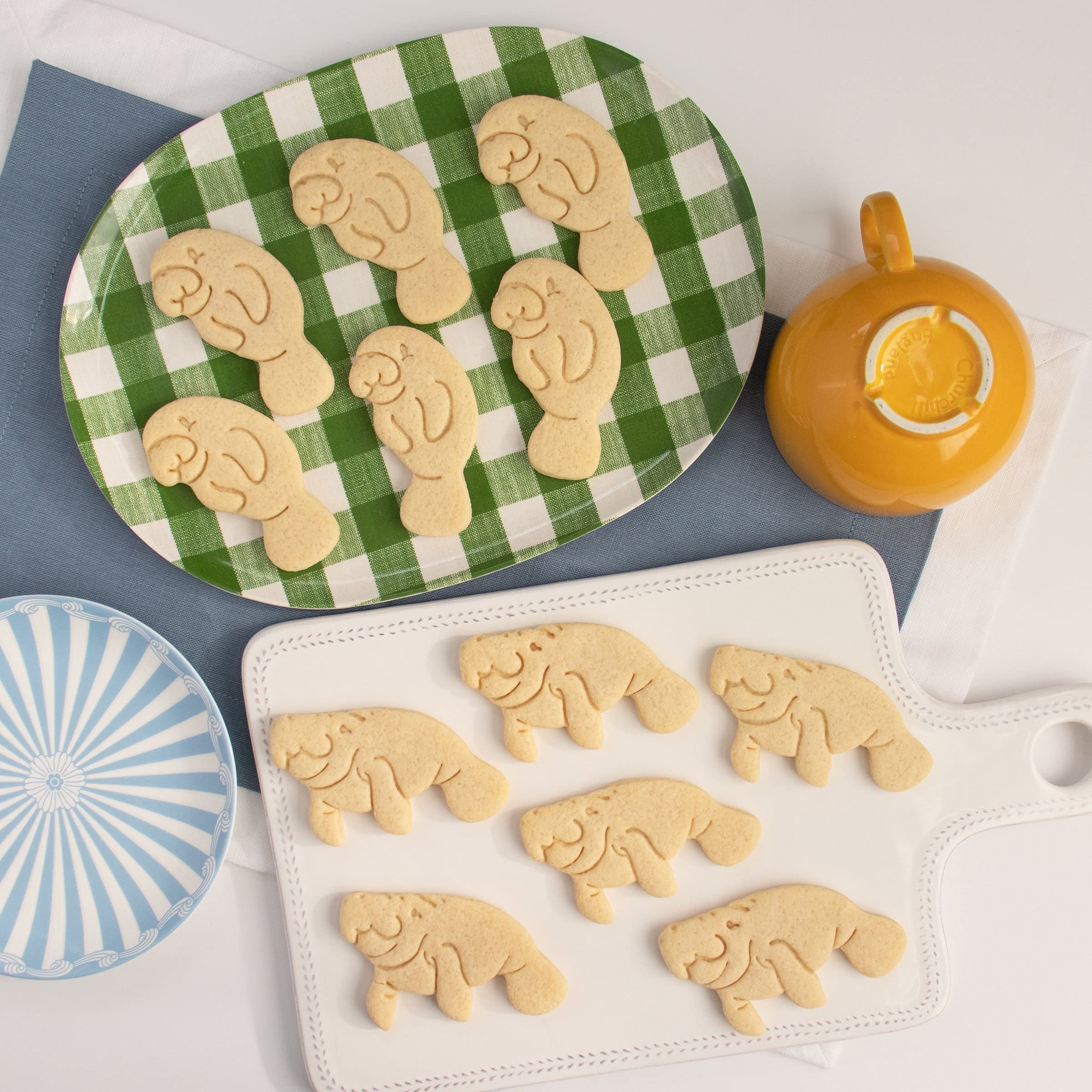 Set Of 2 Manatee Cookie Cutters (Designs: Cute & Realistic), 2 Pieces - Bakerlogy