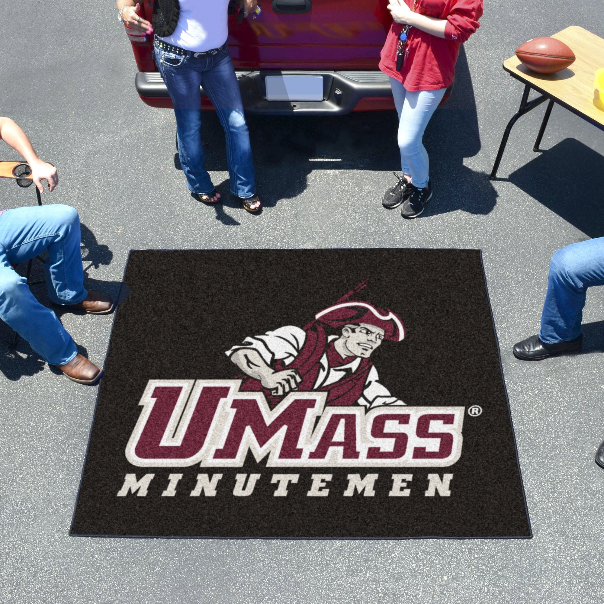 Fan Mats 3686 UMass - University of Massachusetts Minutemen 5 x 6 Tailgater Mat/Area Rug