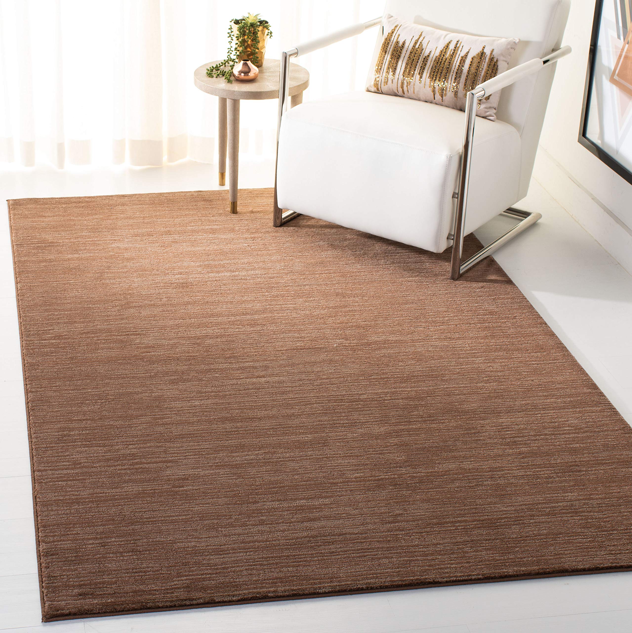 SAFAVIEH Vision Collection Accent Rug - 4 x 6, Brown, Modern Ombre Tonal Chic Design, Non-Shedding & Easy Care, Ideal for High