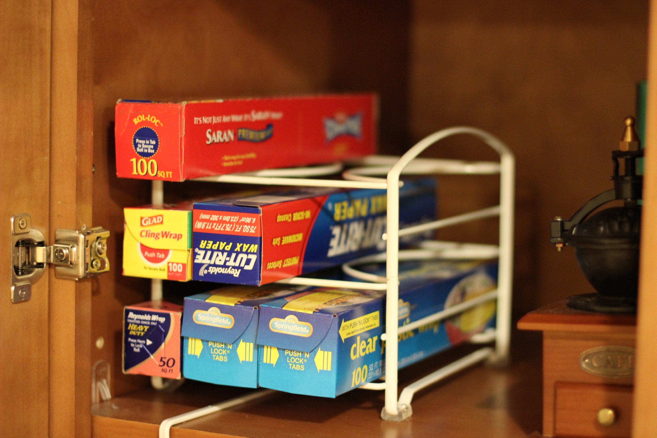 Decobros Kitchen Wrap Organizer Rack,White (Small/Standard, 2-1/2'' Box)
