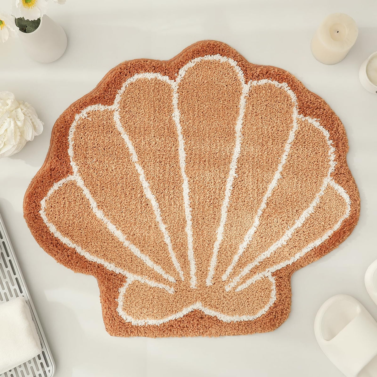Yrxrus Seashells Bathroom Rug, Beige Brown Bathroom Rugs, Ocean Decor Shell Bath Mat Gifts, Cute Seashell Shaped Bath Rugs For S