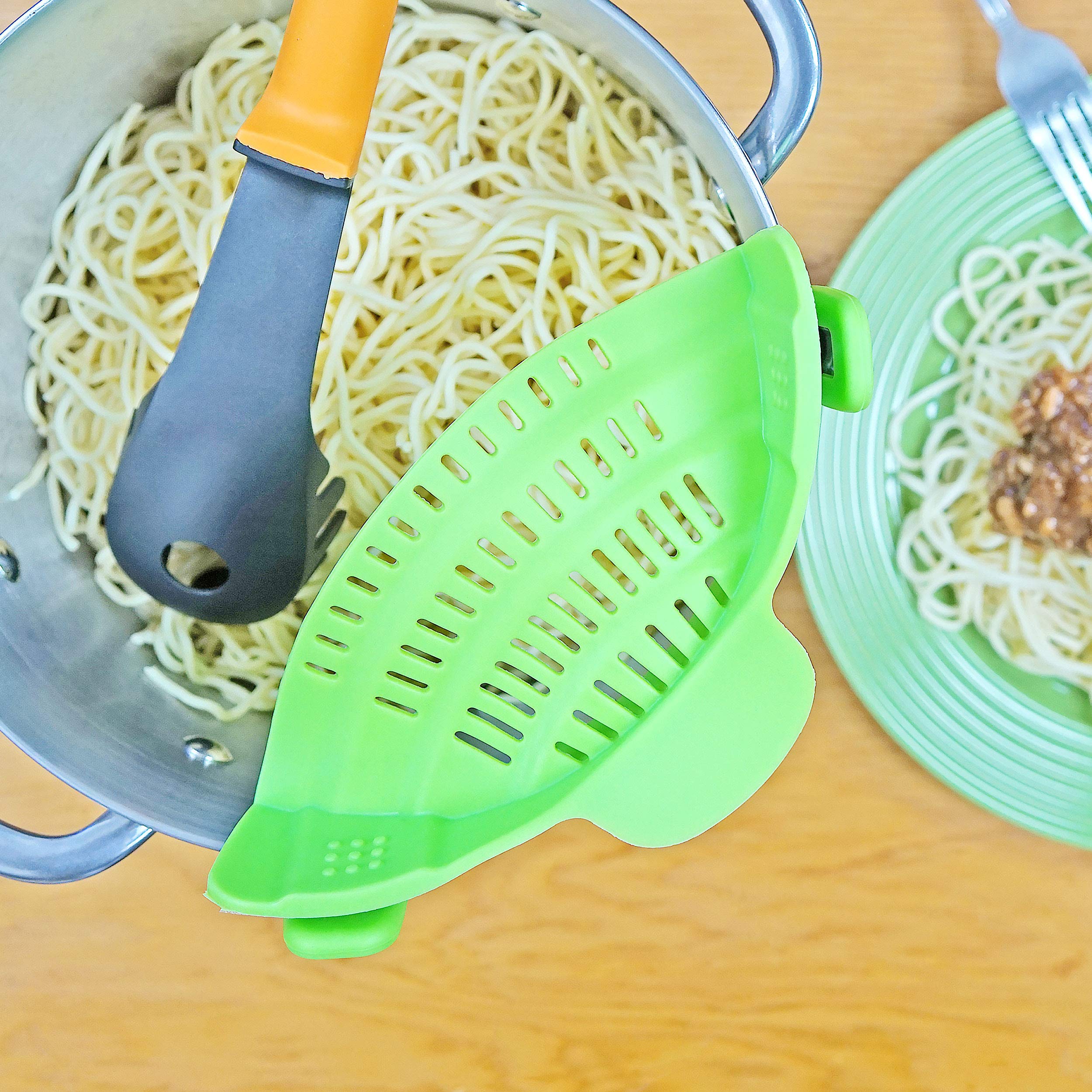 Rubber Snap Strainer, Green - Southern Homewares - Cook Pasta & Rice, Silicone Kitchen Tool For Pots & Pans