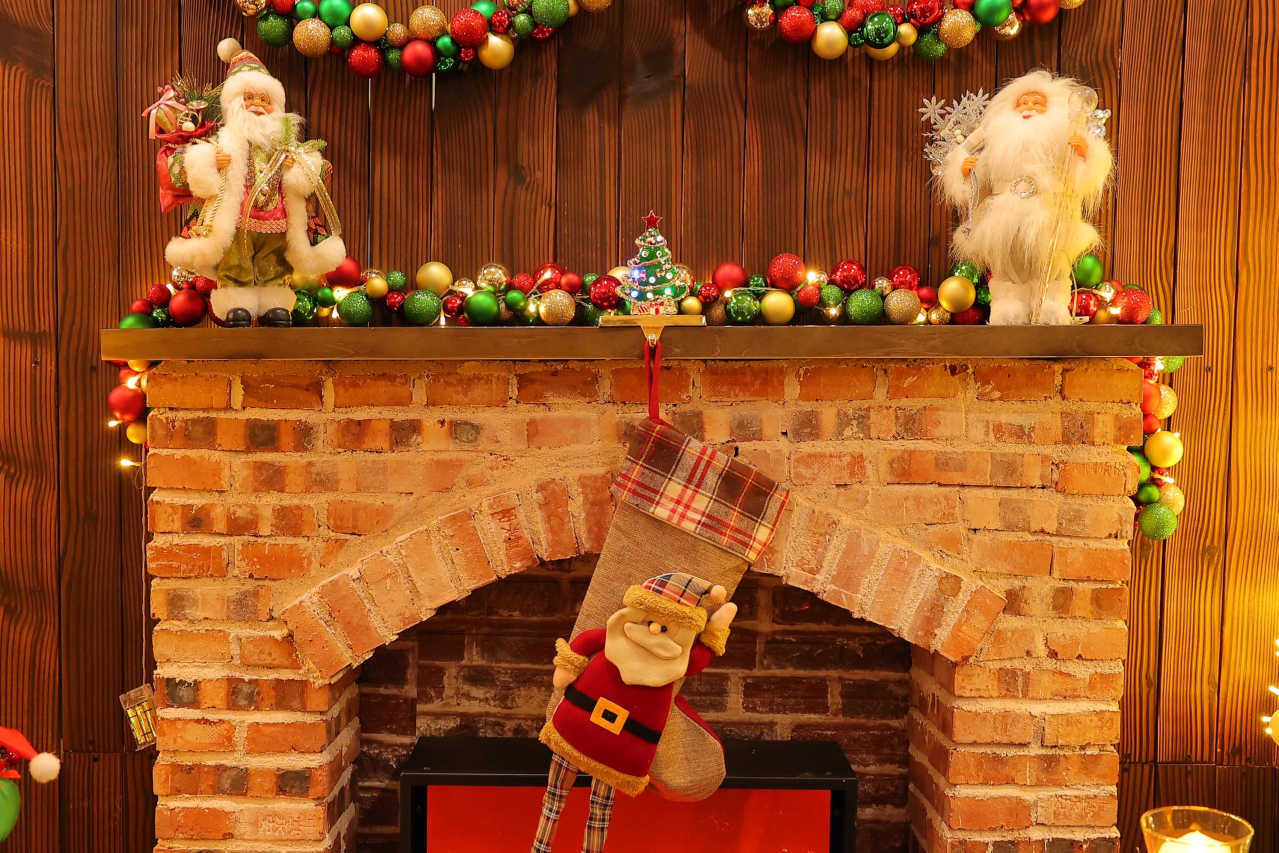 Amooca Christmas Stocking Holders Non-Slip Metal Hooks LED Lights Tree Decor Fireplace Mantle Stocking Hanger for Party Decorati