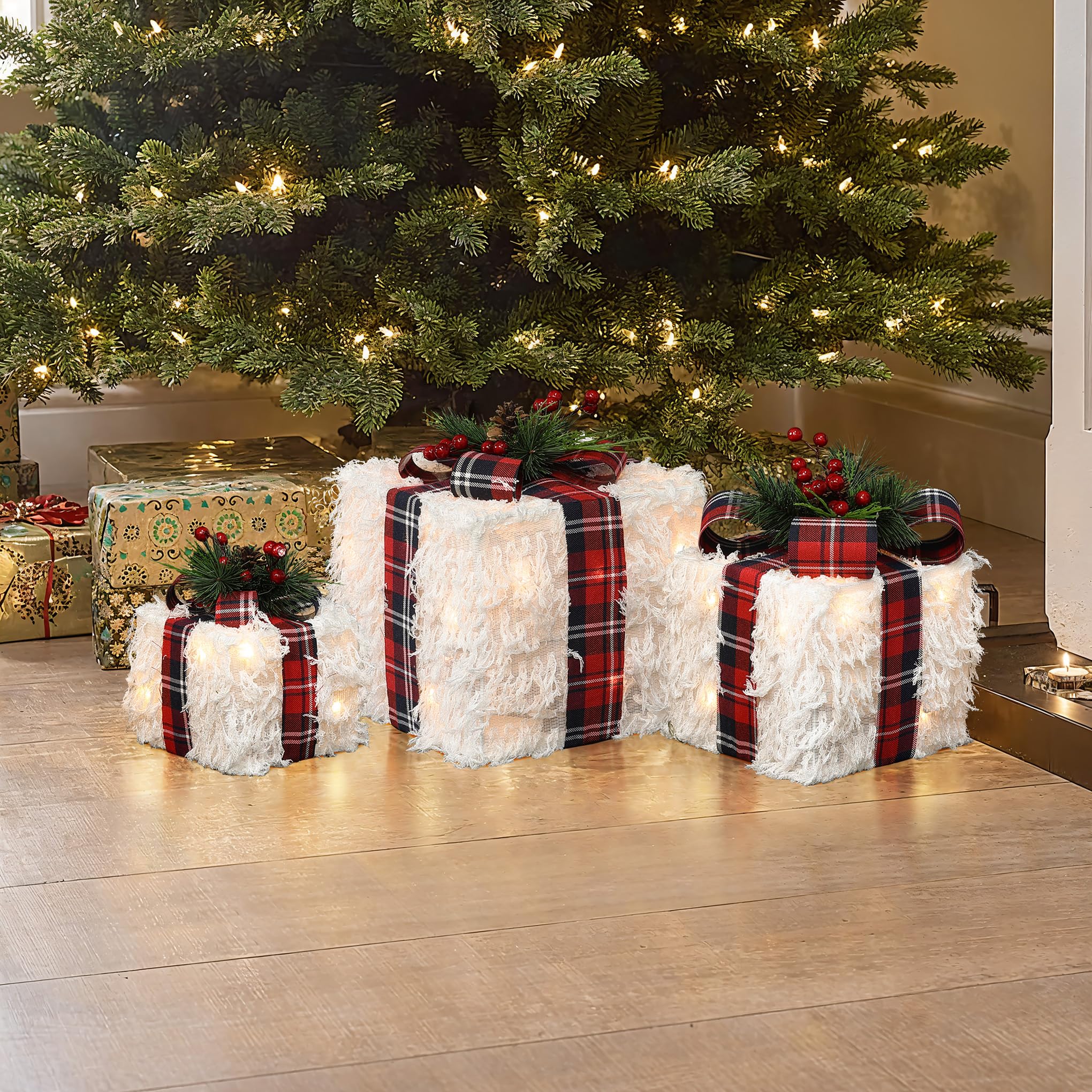 LuxenHome Set of 3 Lighted Gift Boxes, Battery Operated White Feathery Fabric with Red Ribbon Bow Boxes for Xmas, Lawn, Porch, U