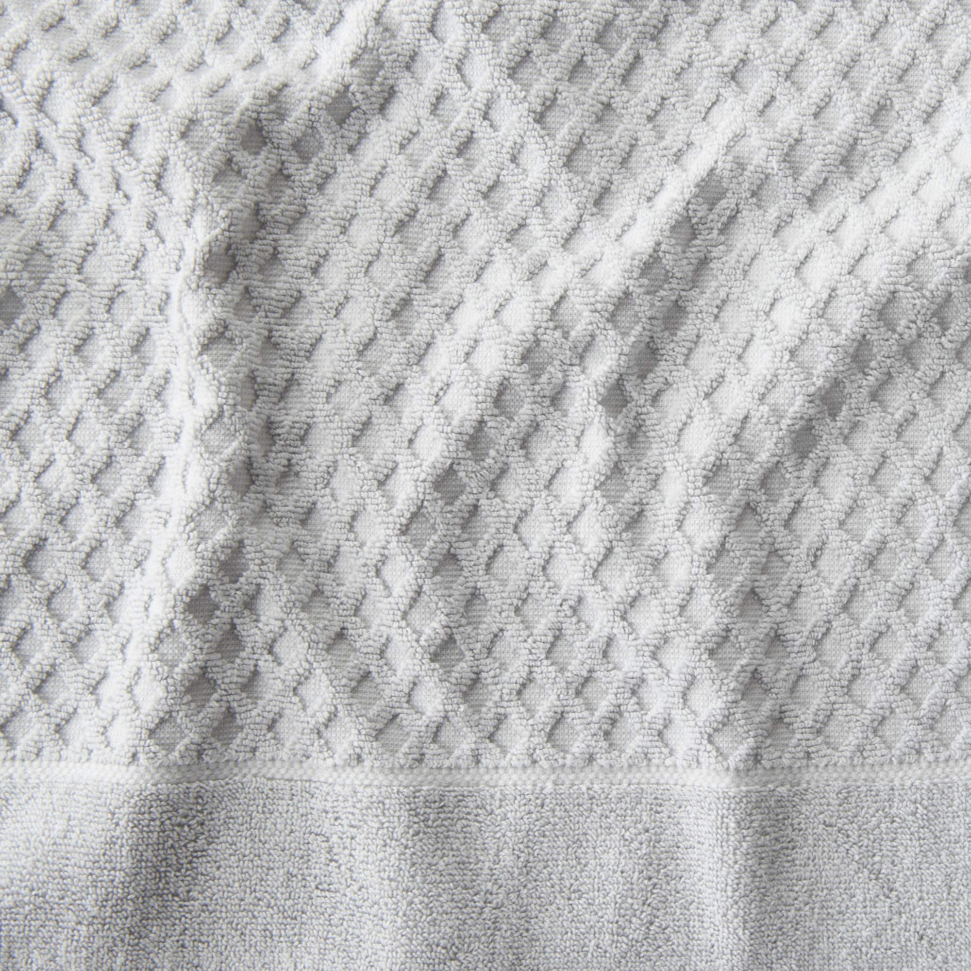 Great Bay Home 100% Cotton Grey Bath Towel Set  4 Soft Bath Towels (30 X 52 Inches)  Highly Absorbent, Quick Dry Bath Towels  Gr