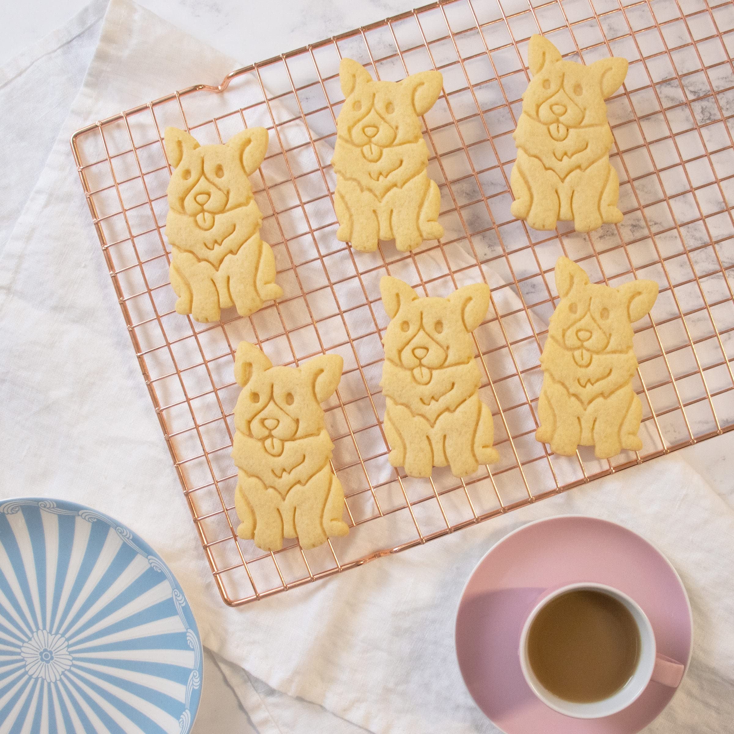 Happy Corgi Cookie Cutter, 1 Piece - Bakerlogy