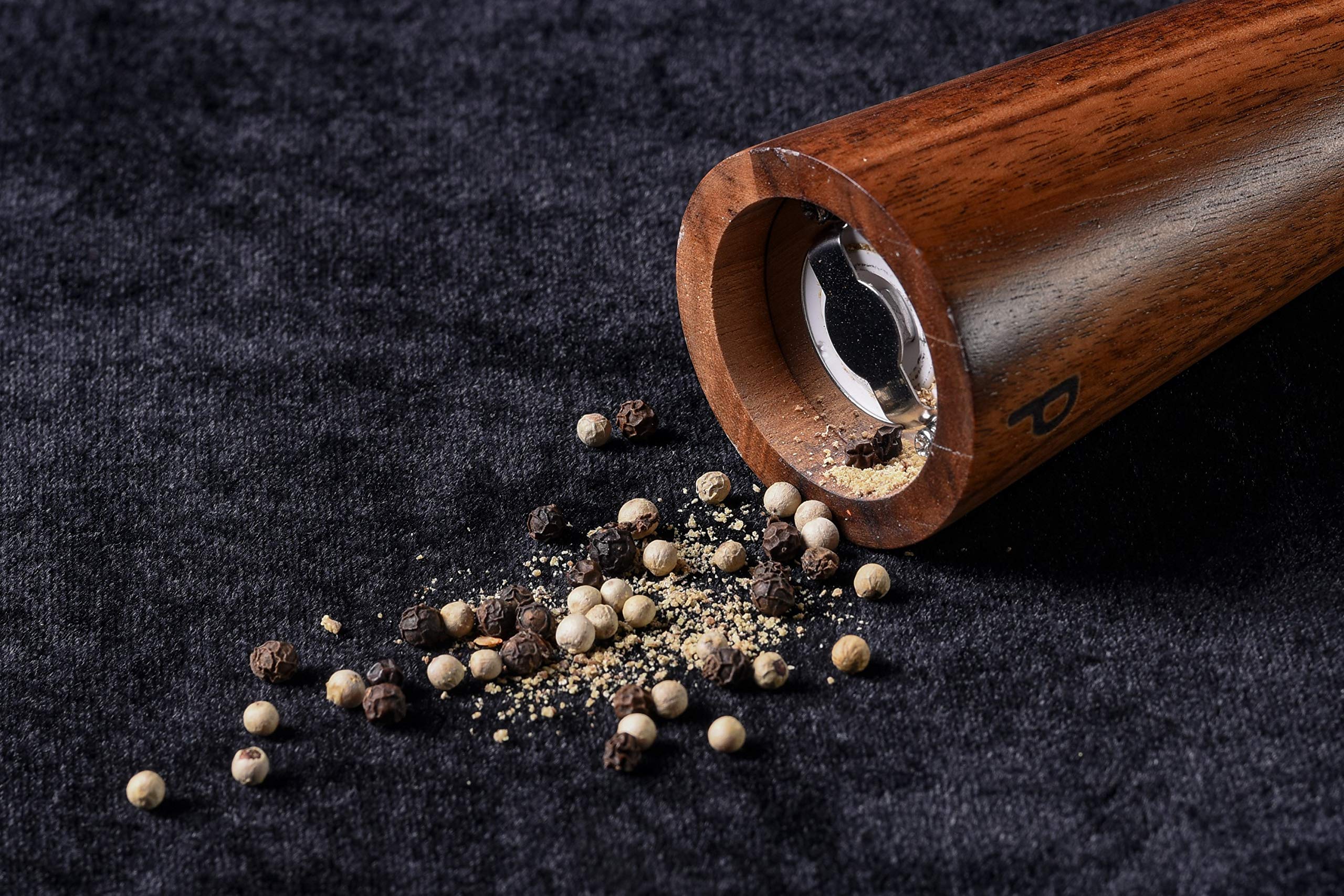 Finnhomy Salt And Pepper Grinder Set, Acacia Wood Adjustable Coarseness Pepper Mill With Wooden Stand, Cleaning Brush & Spoon, P