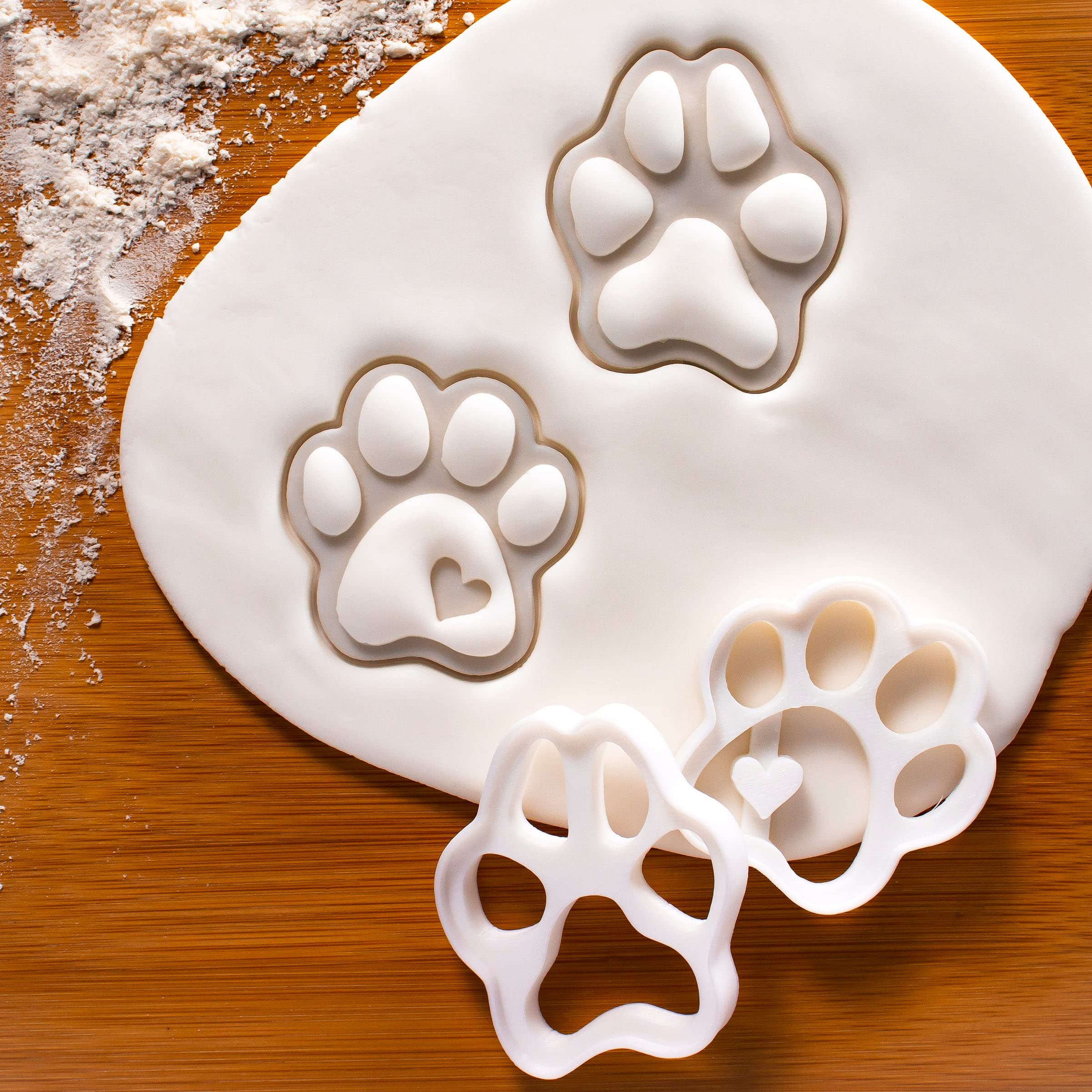 Set Of 2 Small Realistic And Cute Dog Paw Cookie Cutters, 2 Pieces - Bakerogy