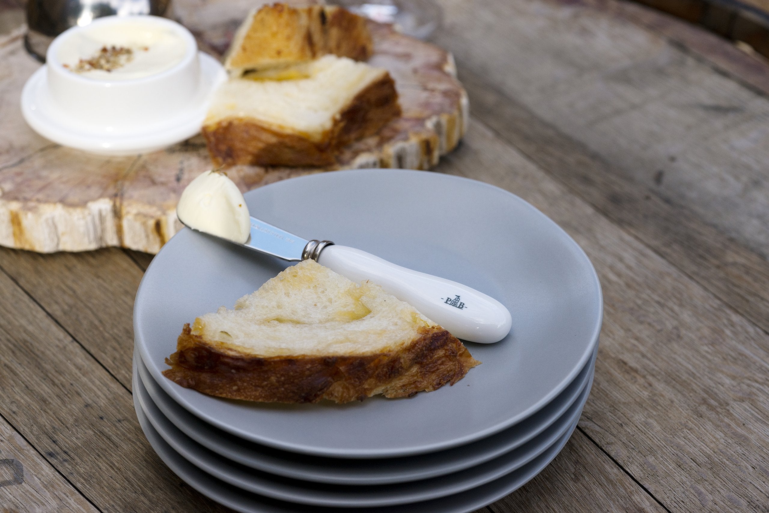 Fortessa Vitraluxe Dinnerware Heirloom Bread & Butter Plate  6.25-Inch  Set of 4  Smoke