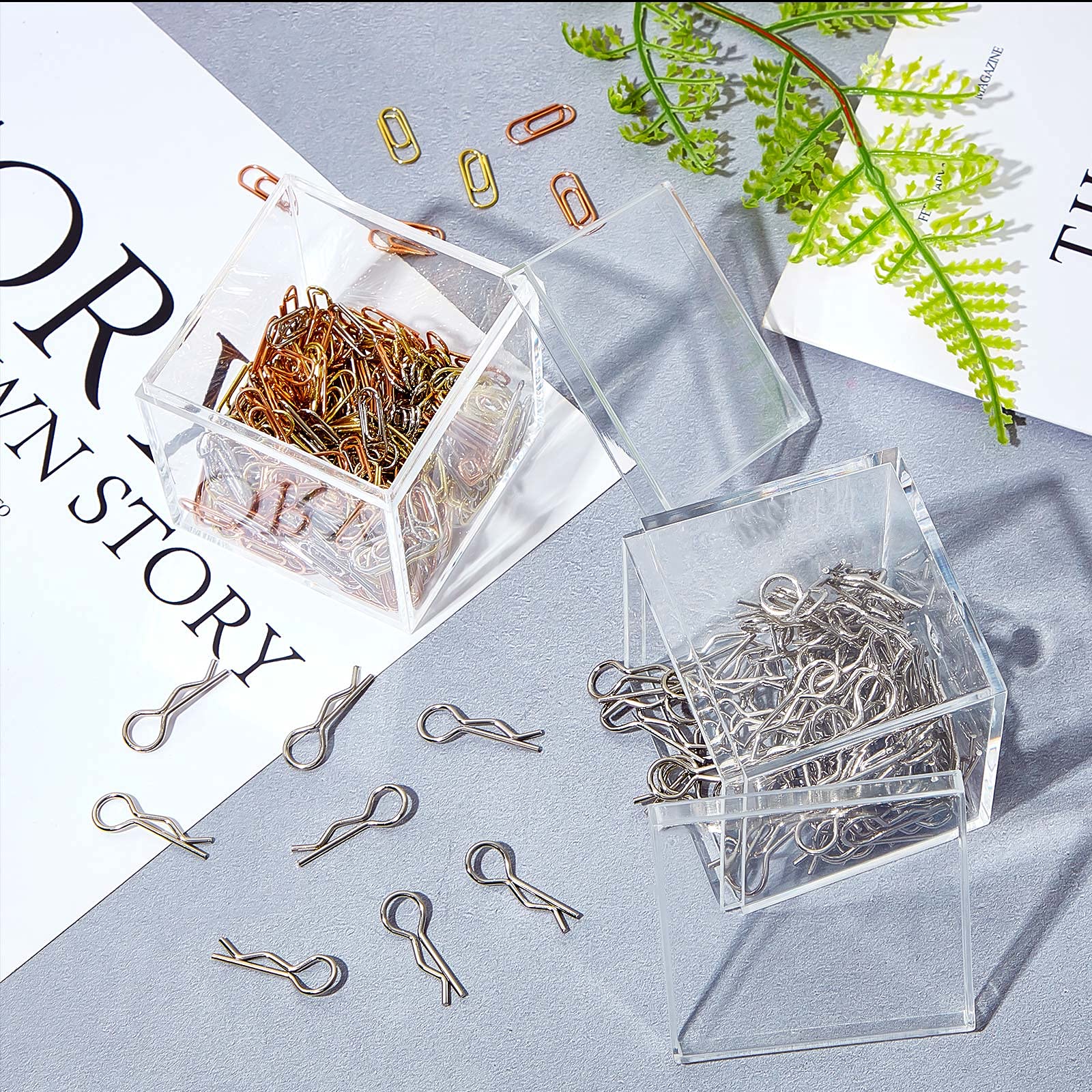 Blulu 8 Pieces Clear Acrylic Plastic Jewelry Box Mini Storage Box Mini Cube Containers With Lids Storage Candy Box For Candy Pil