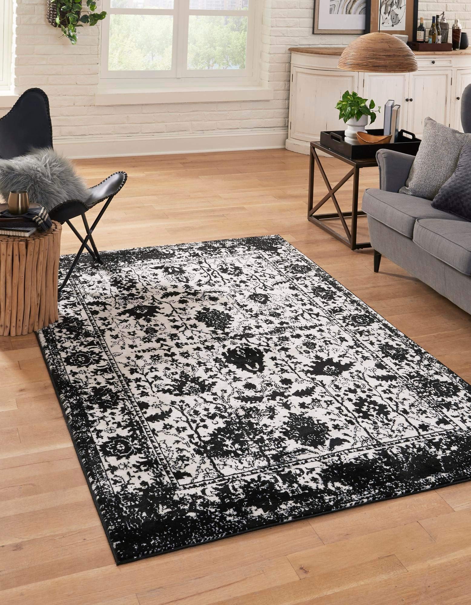Rugs.com Oregon Collection Rug - 4 x 6 Gray Low-Pile Rug Perfect for Living Rooms, Large Dining Rooms, Open Floorplans
