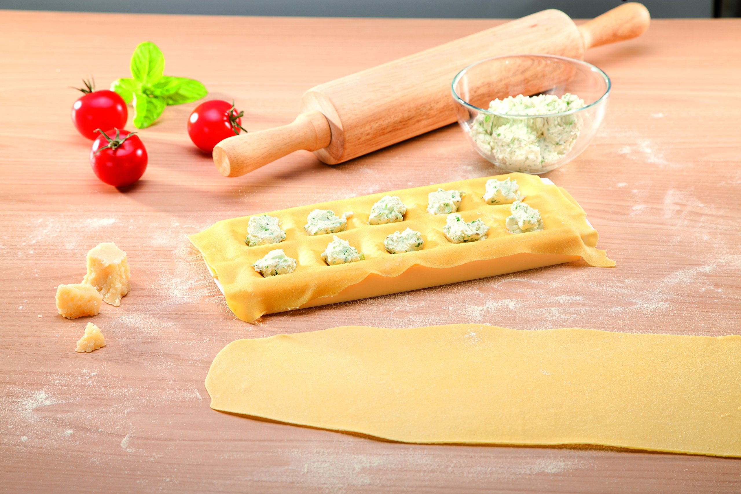 Tescoma 630877.00 Ravioli Maker Mold For 10 Square Ravioli, Ravioli Cutter