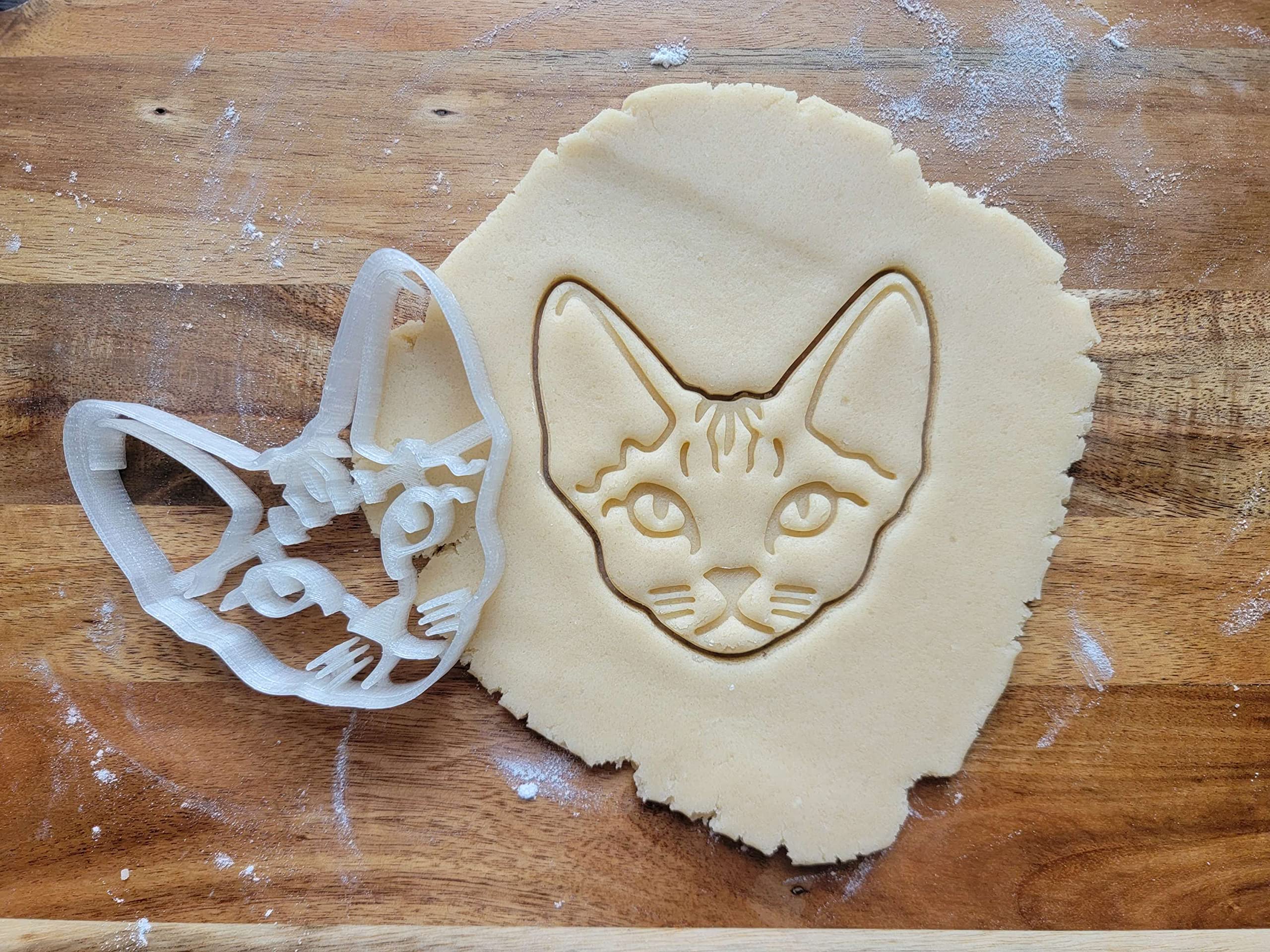 Devon Rex Cat Cookie Cutter, 3 Inch, Face Shape
