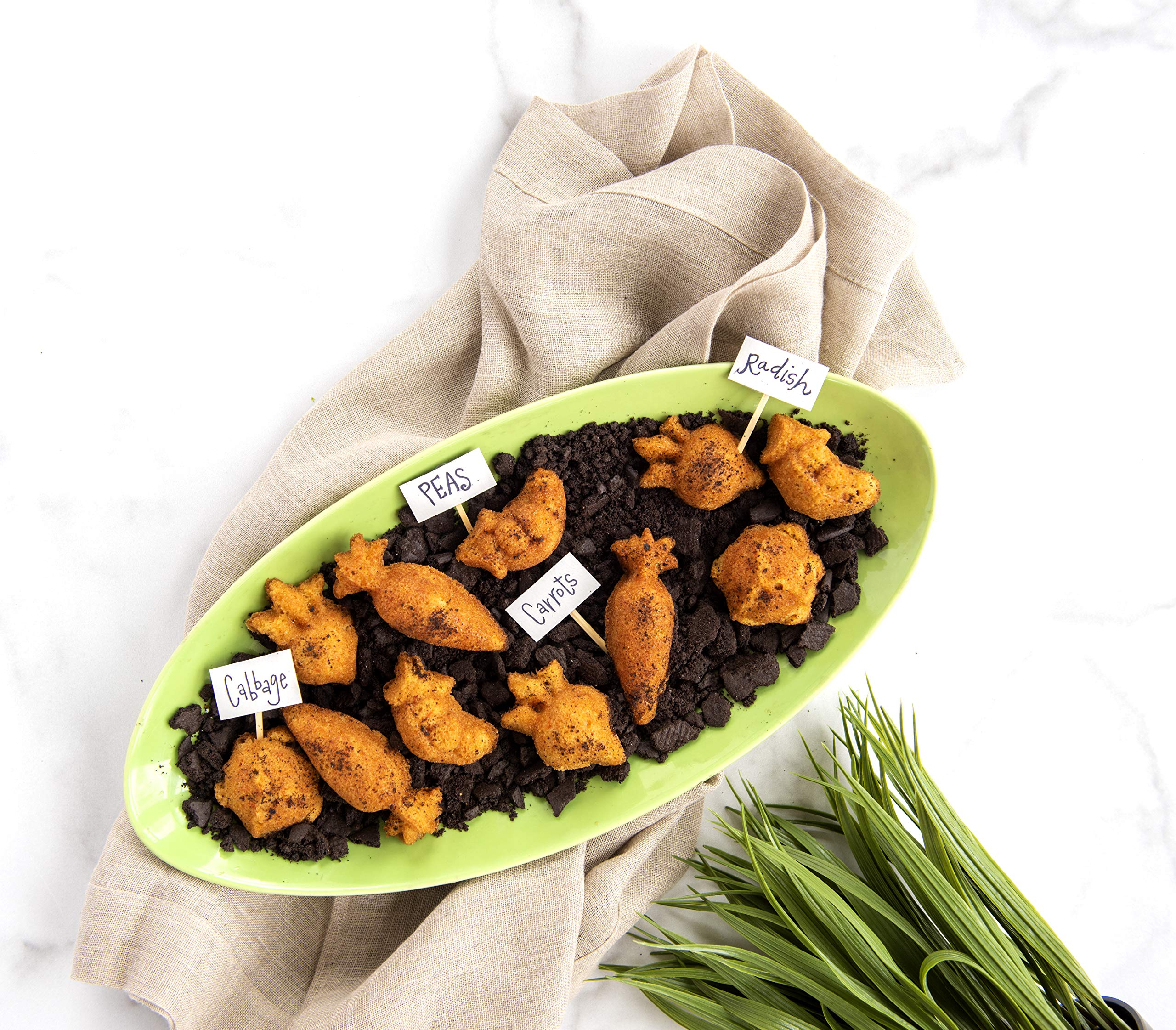 Nordic Ware Garden Patch Pan