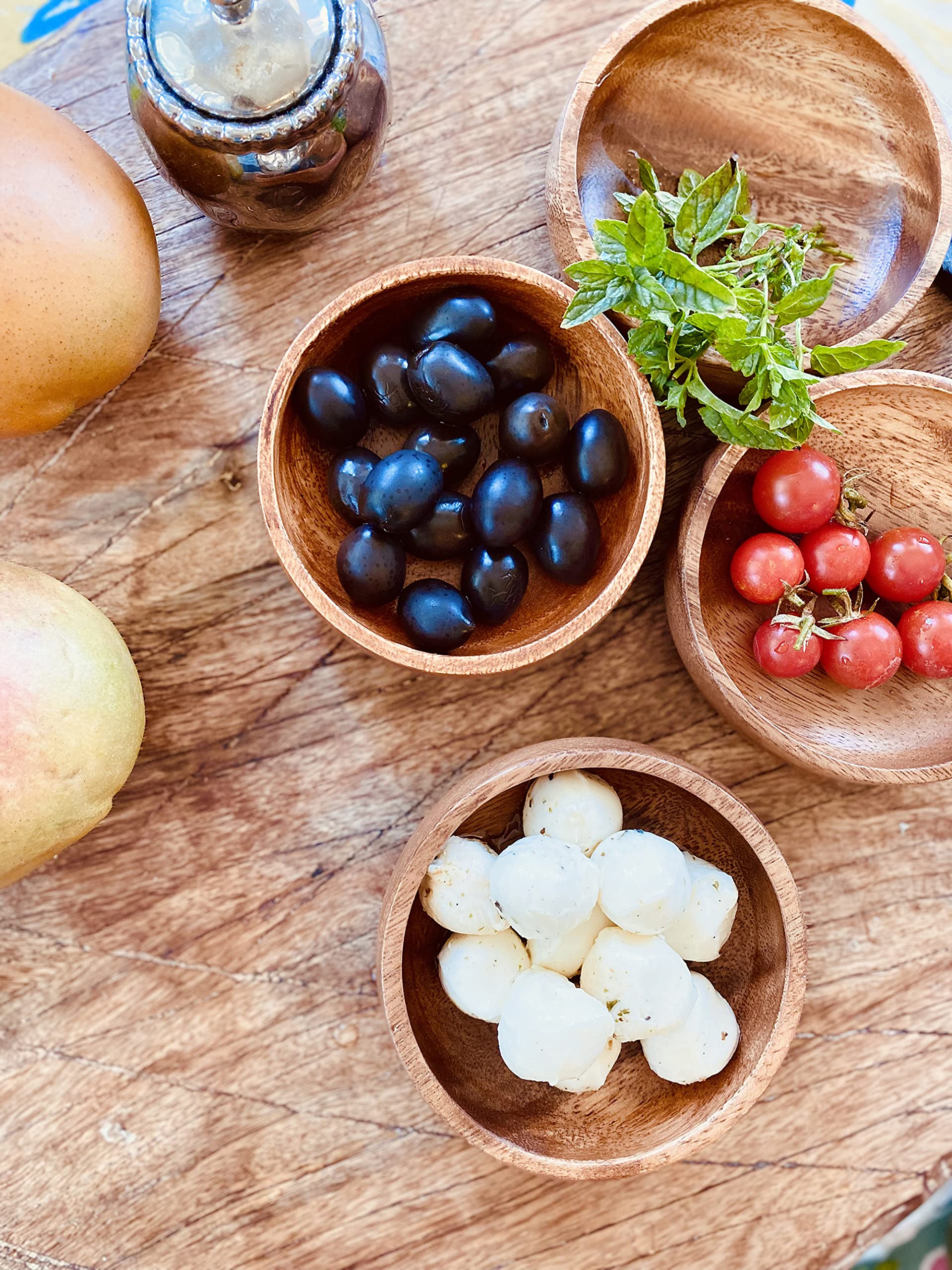 Acacia Wood Hand-Carved Small Bowls Round 4'' Set Of 4 For Condiments, Sauce, Nuts, Olives, Dips And Food Prep (6Oz)