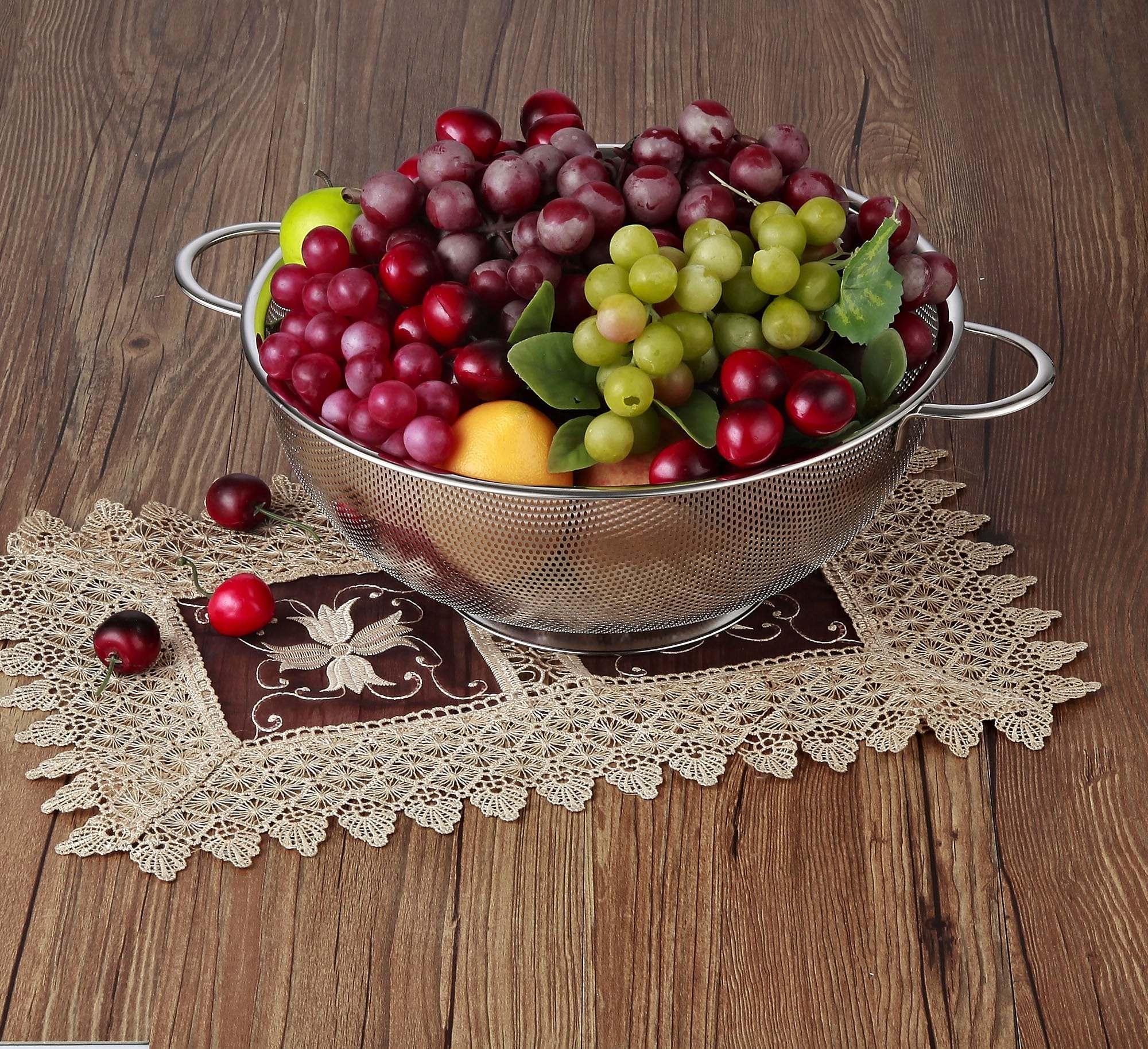 Cook N Home 2-Piece Micro-Perforated Stainless Steel Colander Set, 3 And 5 Quart
