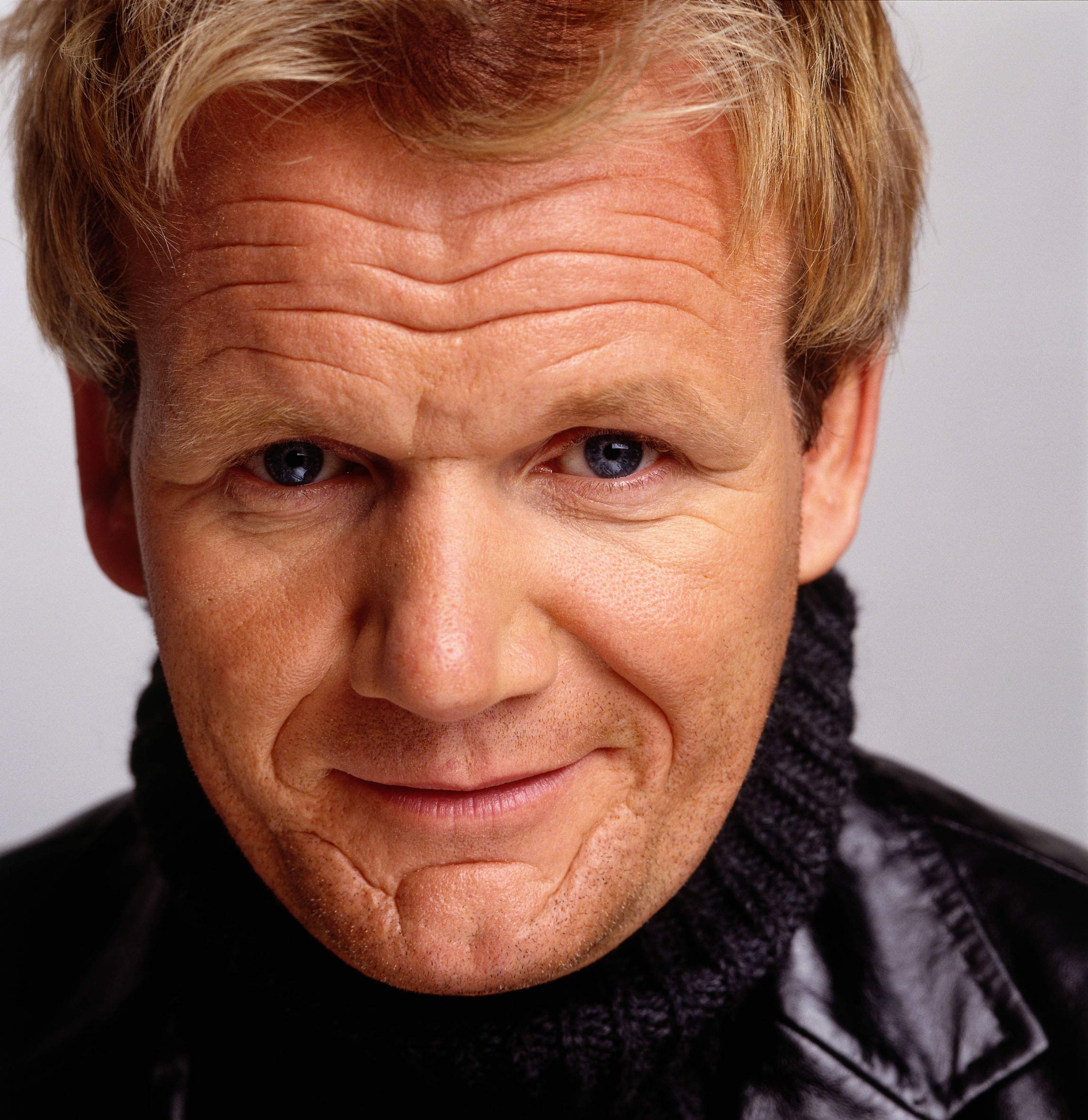 Royal Doulton Exclusively For Gordon Ramsay Maze White Vegetable/Pasta Bowl, 9.4''