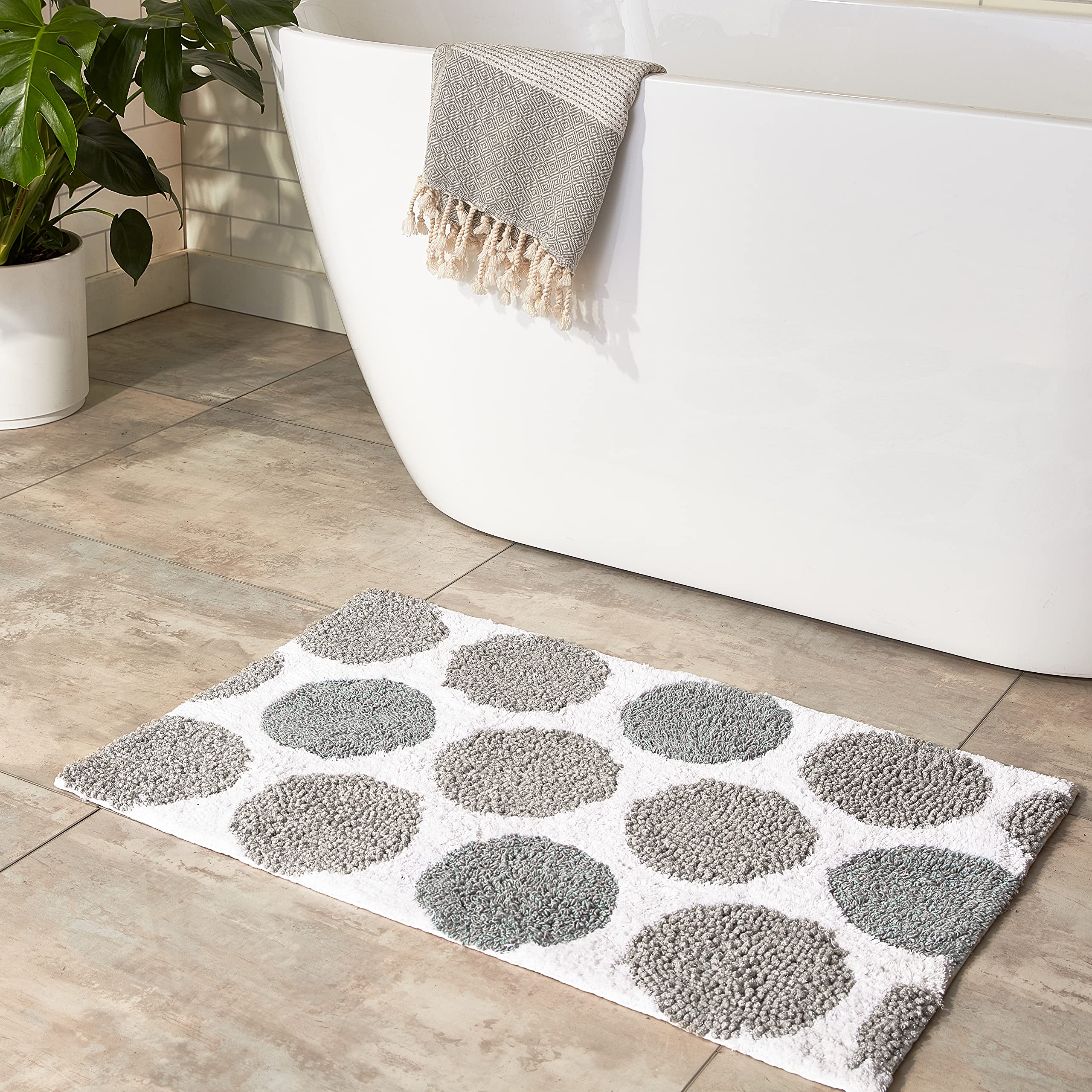 Avanti Linens - Bath Mat, Cotton Bath Rug With Non-Skid Backing, Modern Home Decor (Dotted Circles Collection, 20'' X 30'')