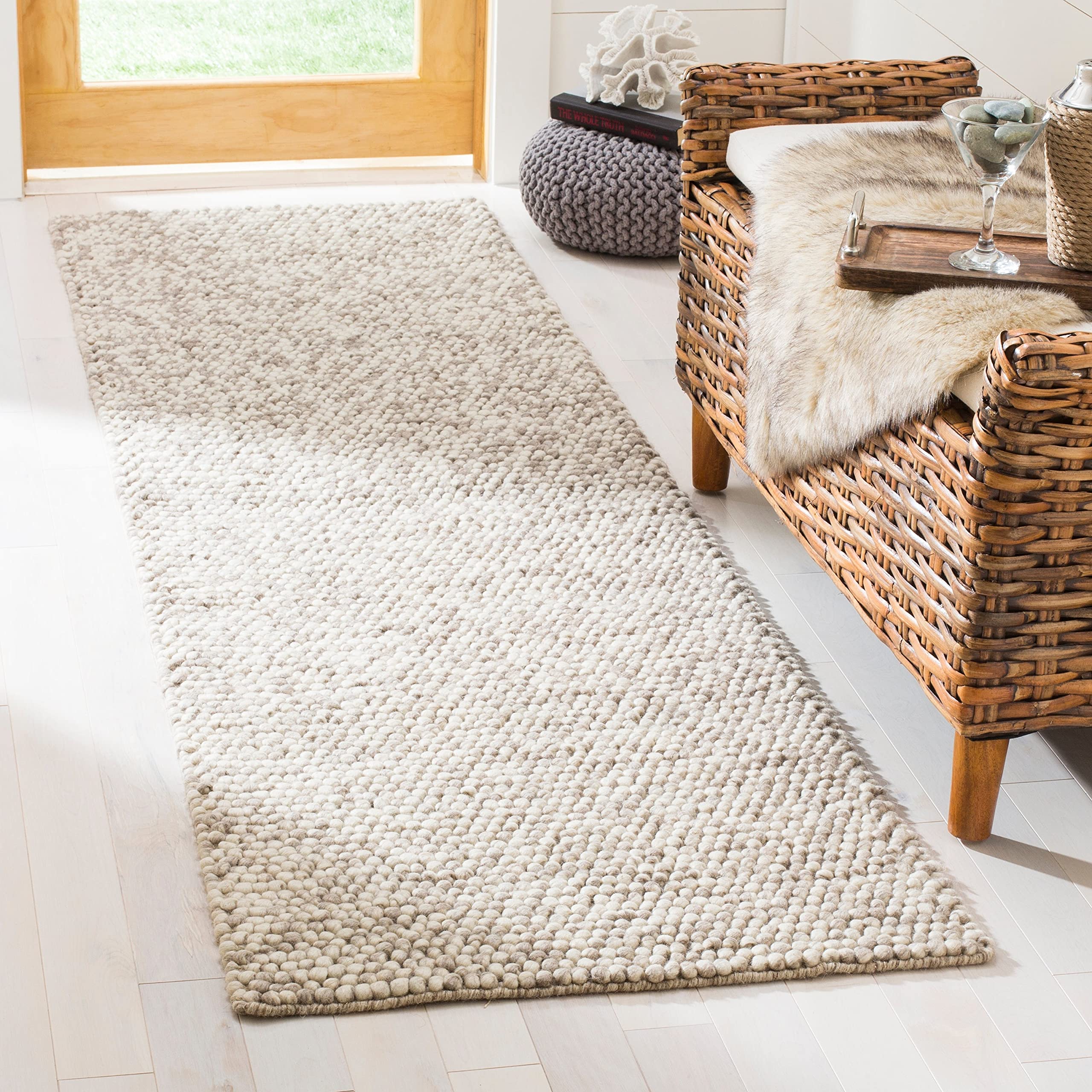 SAFAVIEH Natura Collection Runner Rug - 23 x 8, Beige, Handmade Wool, Ideal for High Traffic Areas in Living Room, Bedroom (NA