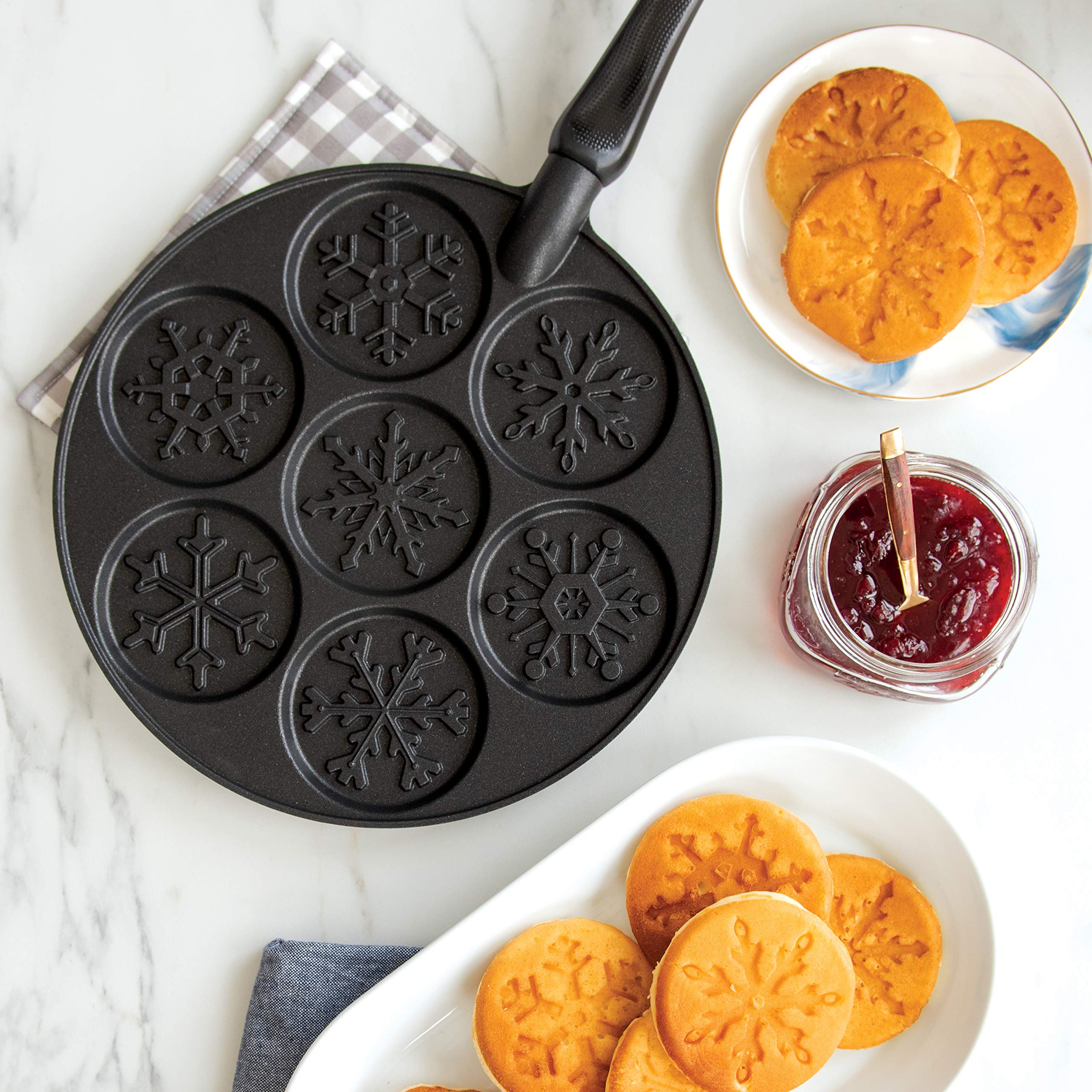 Nordic Ware Snowflake Pancake Pan