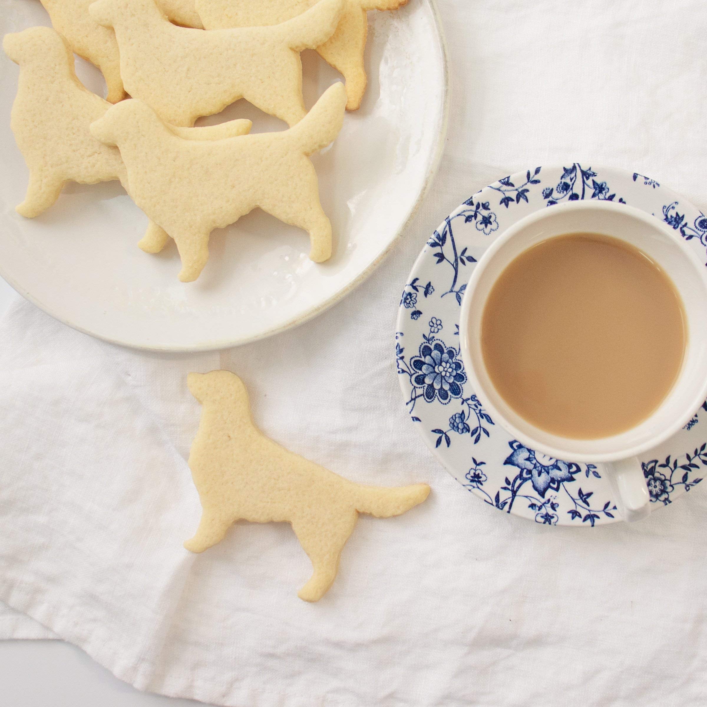 Set Of 2 Golden Retriever Cookie Cutters (Designs: Face & Body), 2 Pieces - Bakerlogy