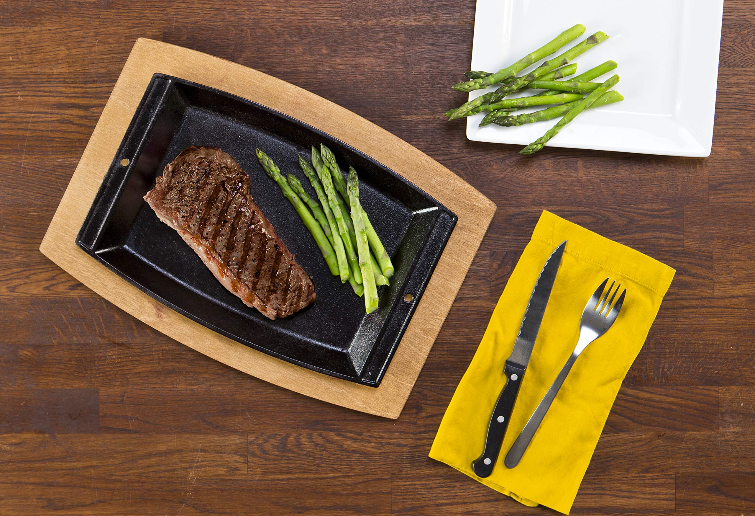 Lodge Lsc3Set Chef'S Platter Set, 13.75 Inch, Black