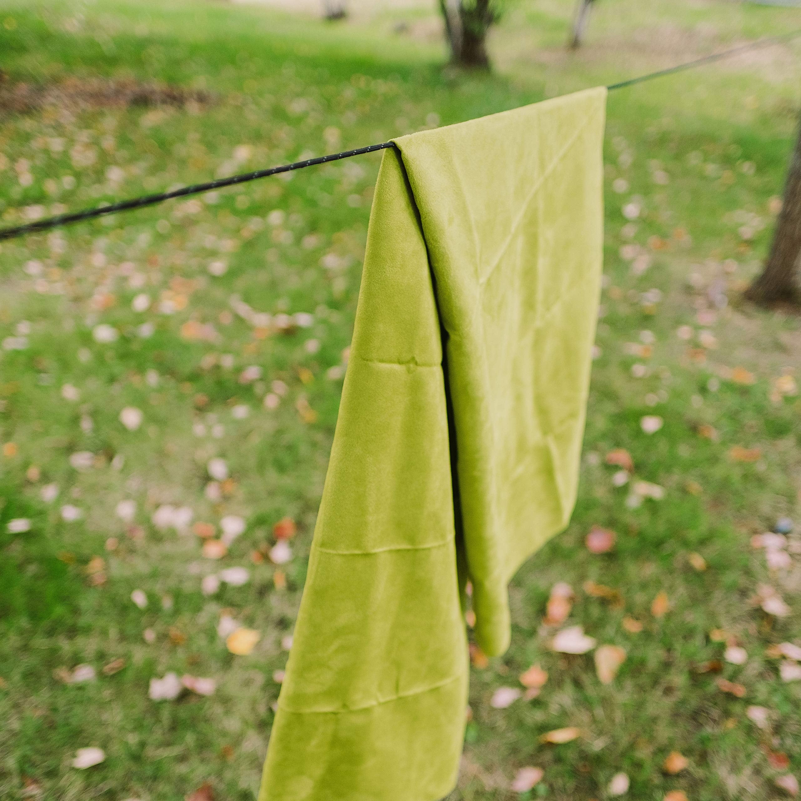 Gear Aid Quick Dry Microfiber Towel For The Gym, Travel And Camping, Cobalt, X-Large, 35''X62'', Xl (35   X62   ) (68152)