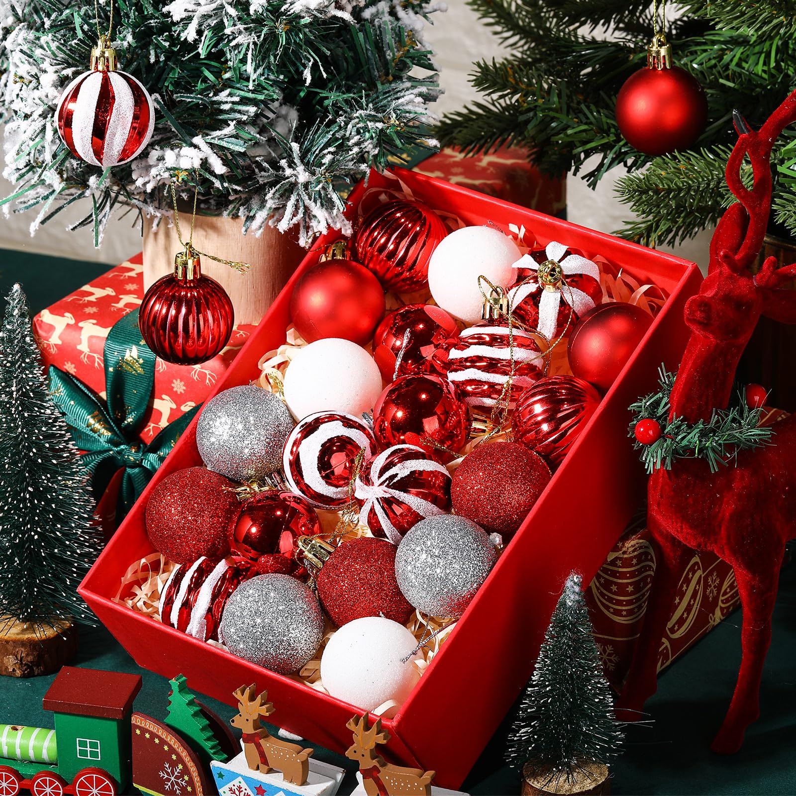 Motionchic 24 Pcs Christmas Ball Ornaments Hanging Glitter Shatterproof Mini Candy Balls Red White Plastic Christmas Tree Decora